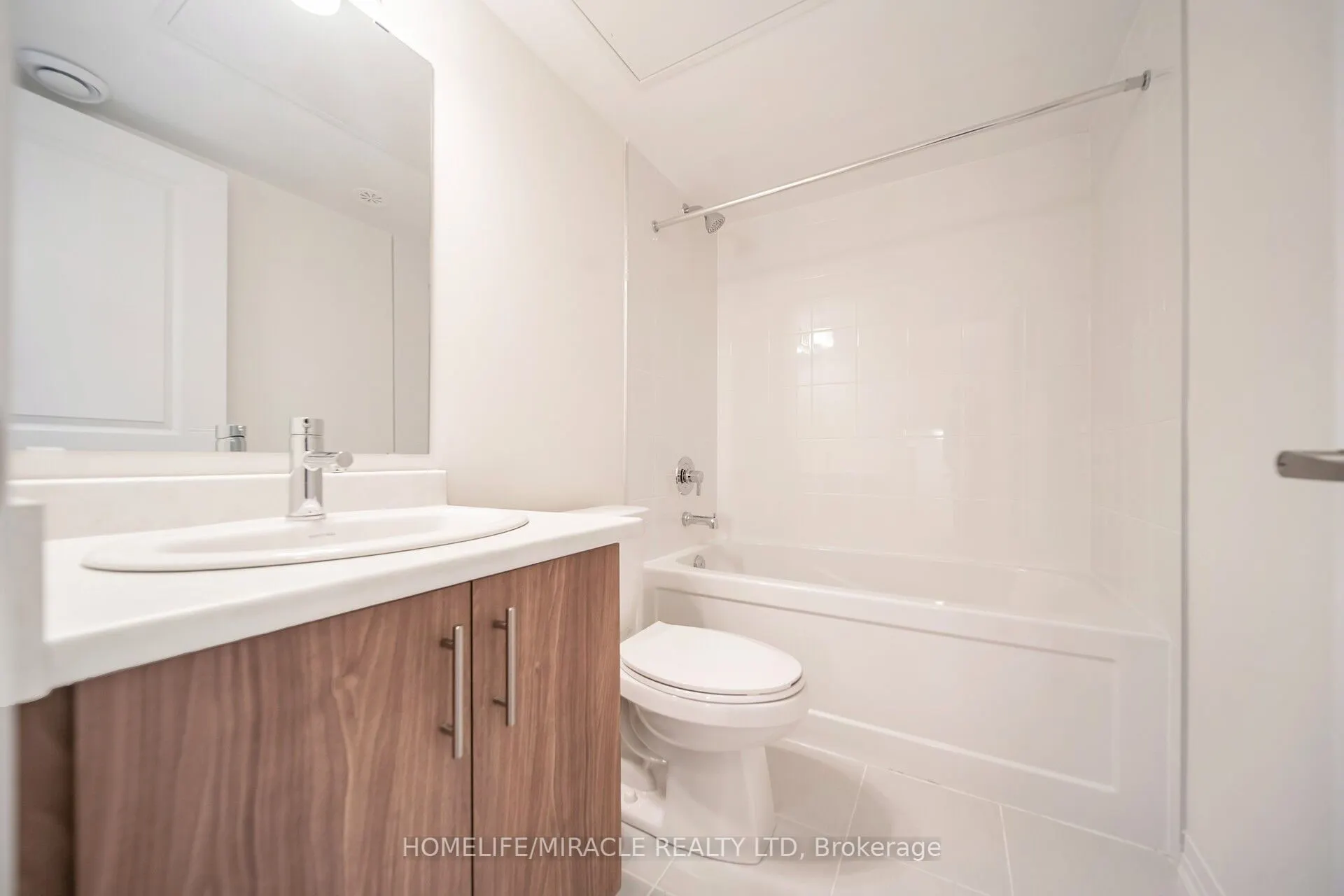 165 Tapscott Road N, #27