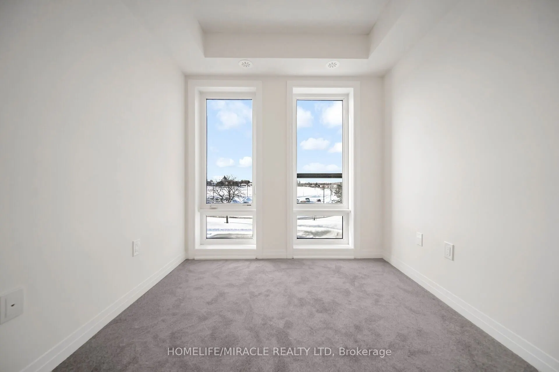 165 Tapscott Road N, #27