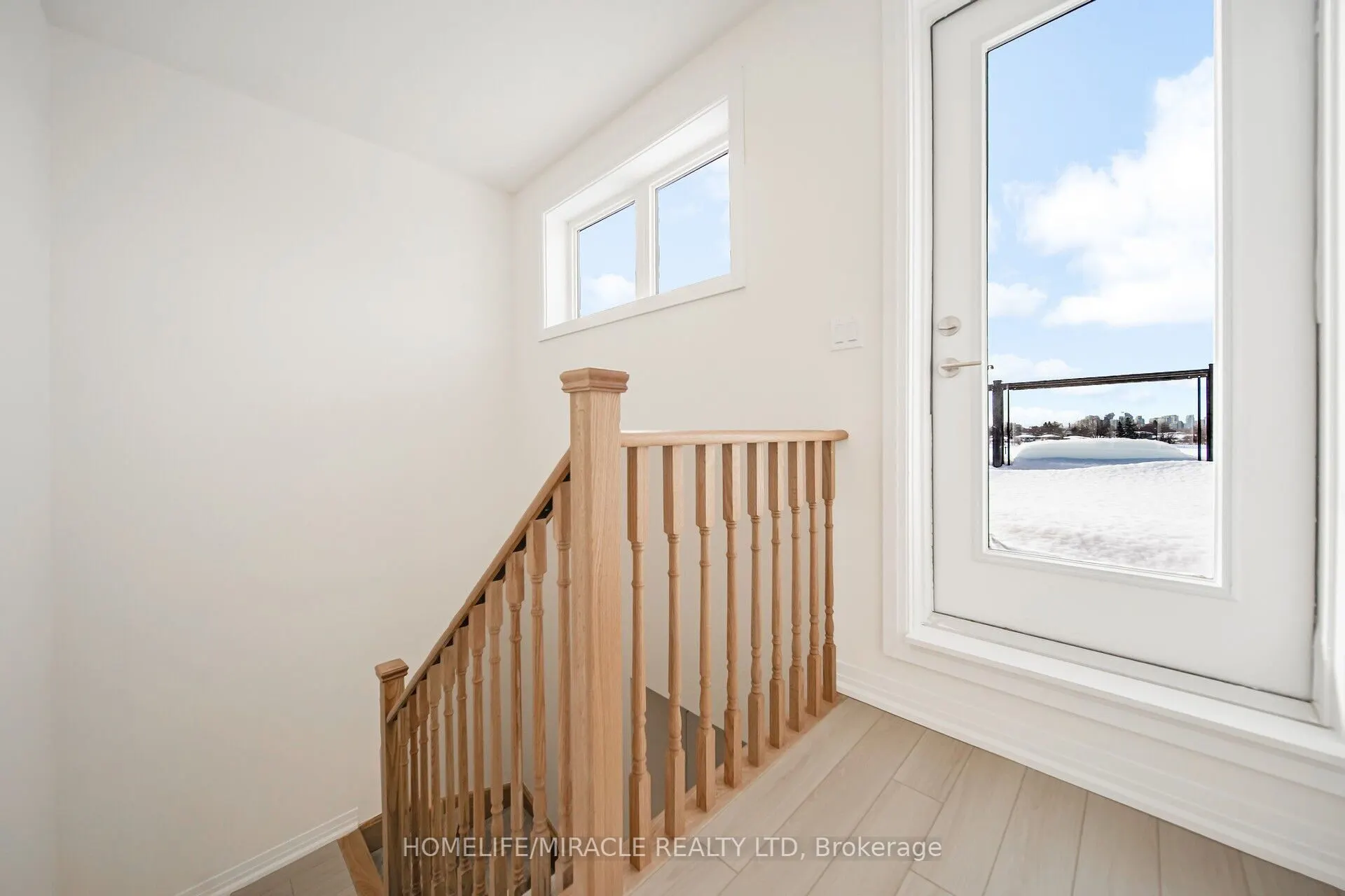 165 Tapscott Road N, #27