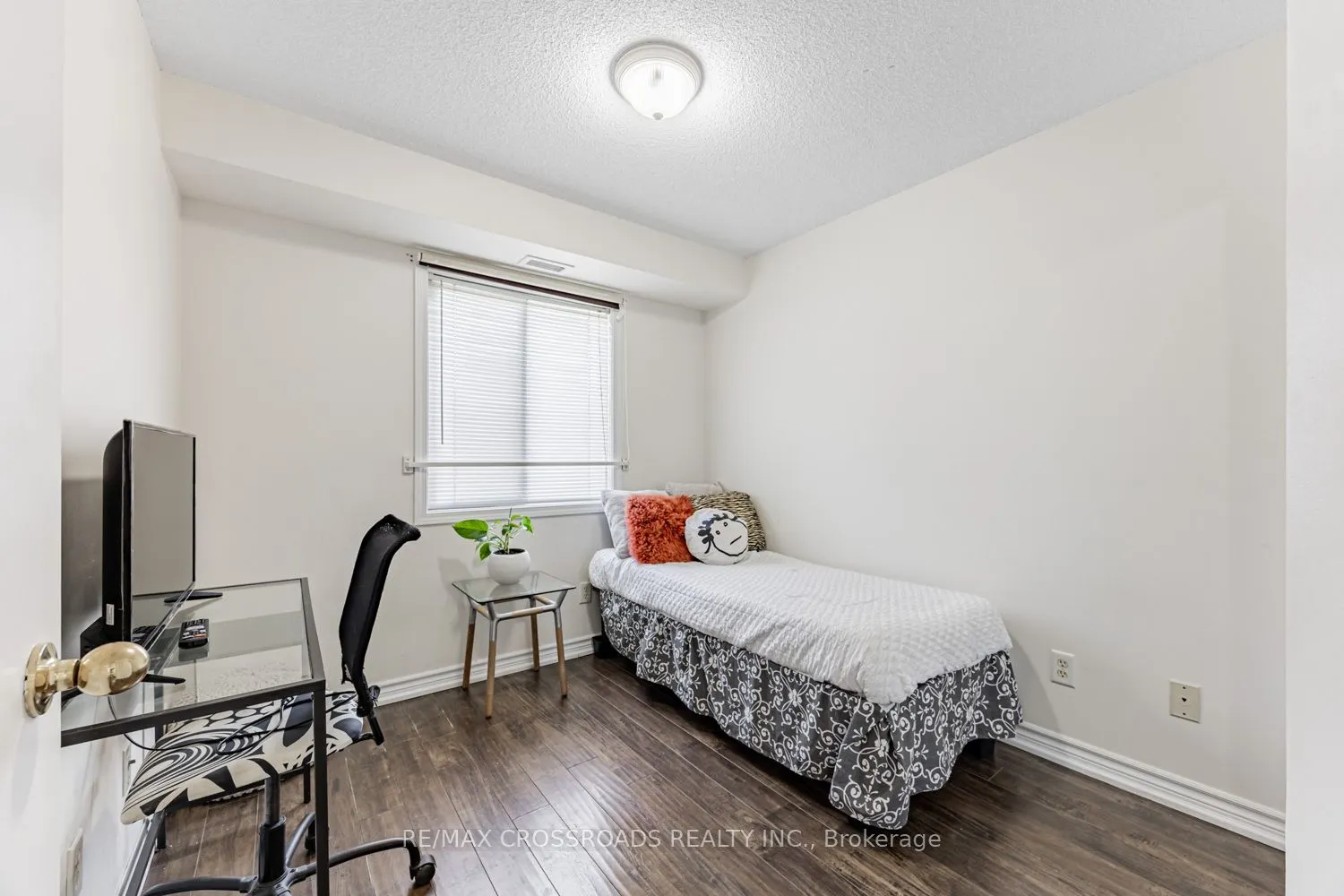 684 Warden Avenue, #312