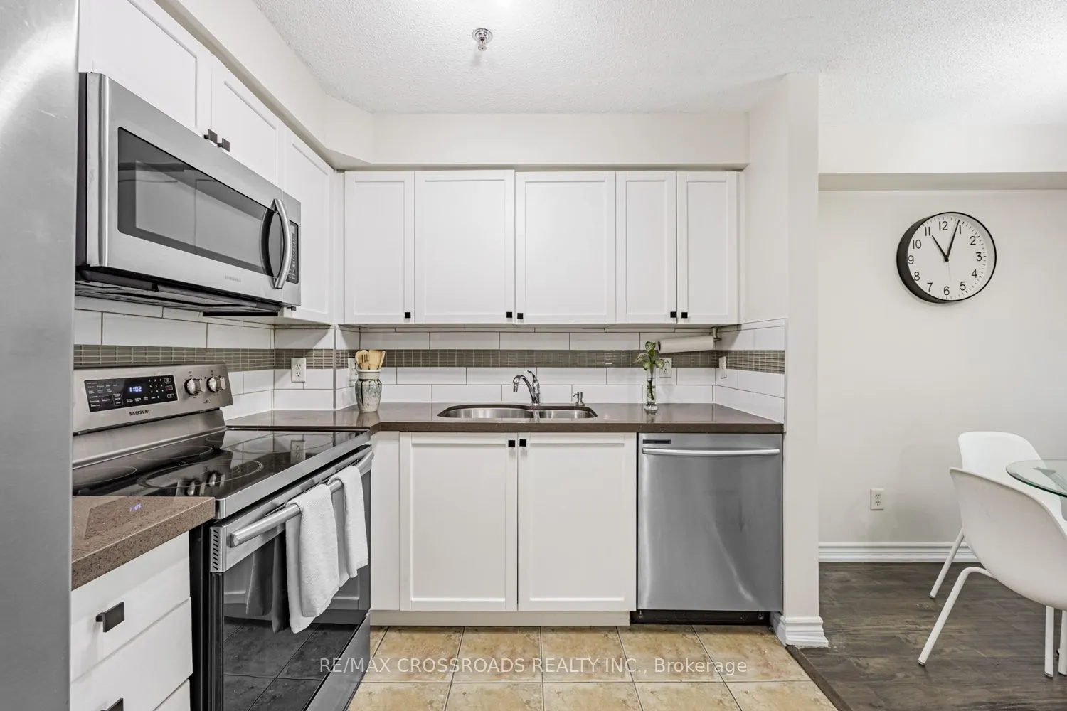 684 Warden Avenue, #312