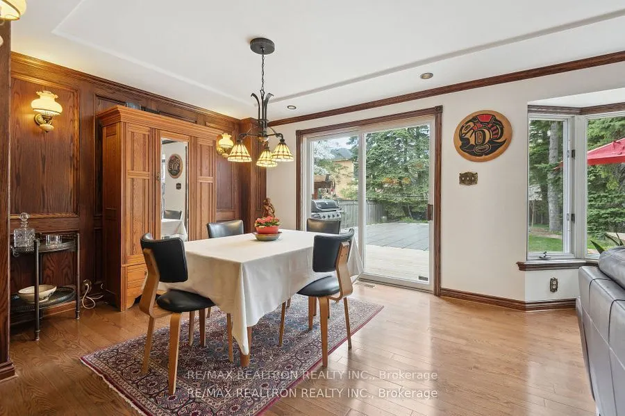 6 Redland Crescent E