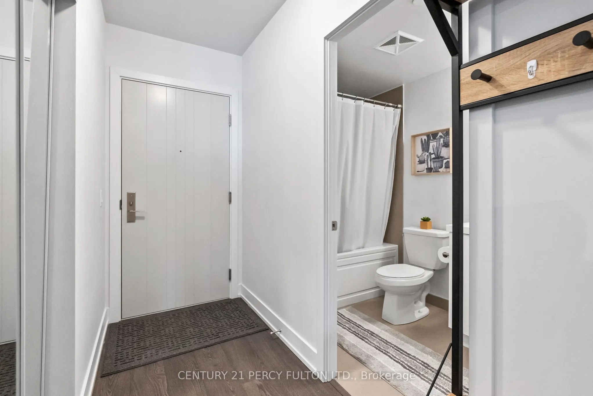 2550 Simcoe Street N, #2509