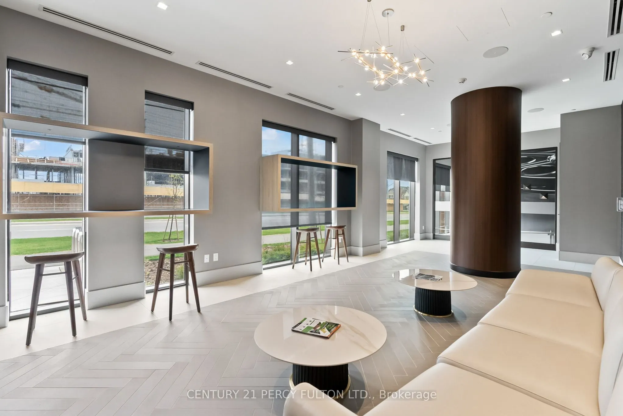 2550 Simcoe Street N, #2509
