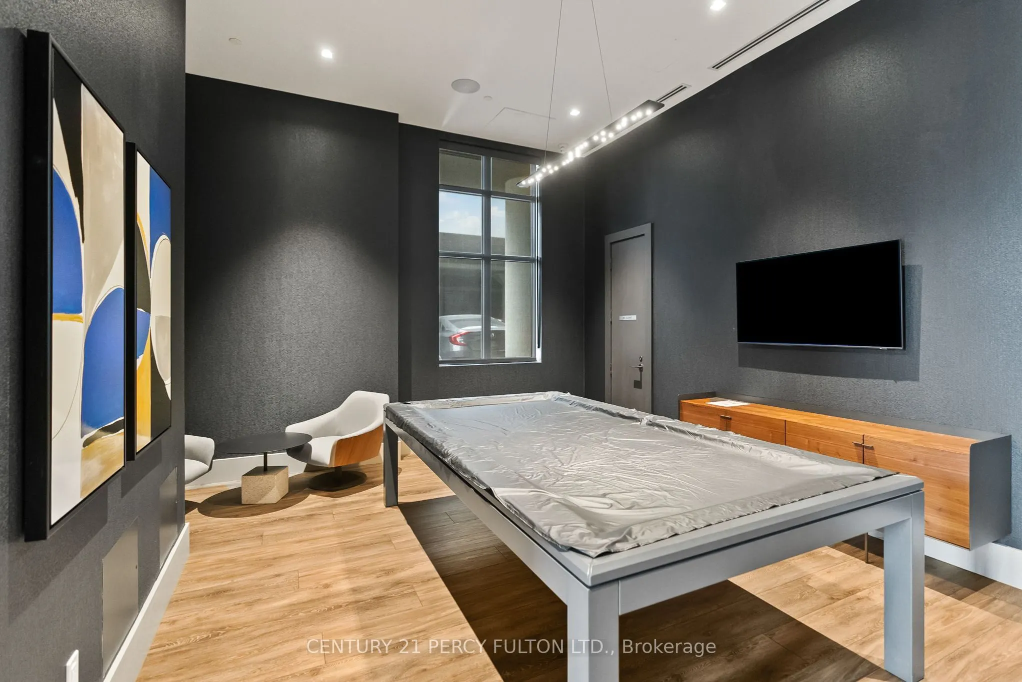 2550 Simcoe Street N, #2509