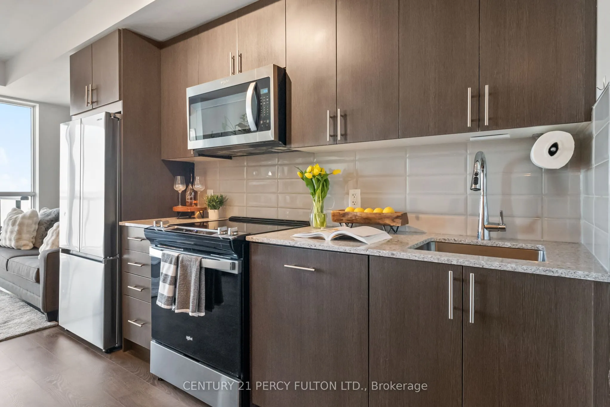 2550 Simcoe Street N, #2509