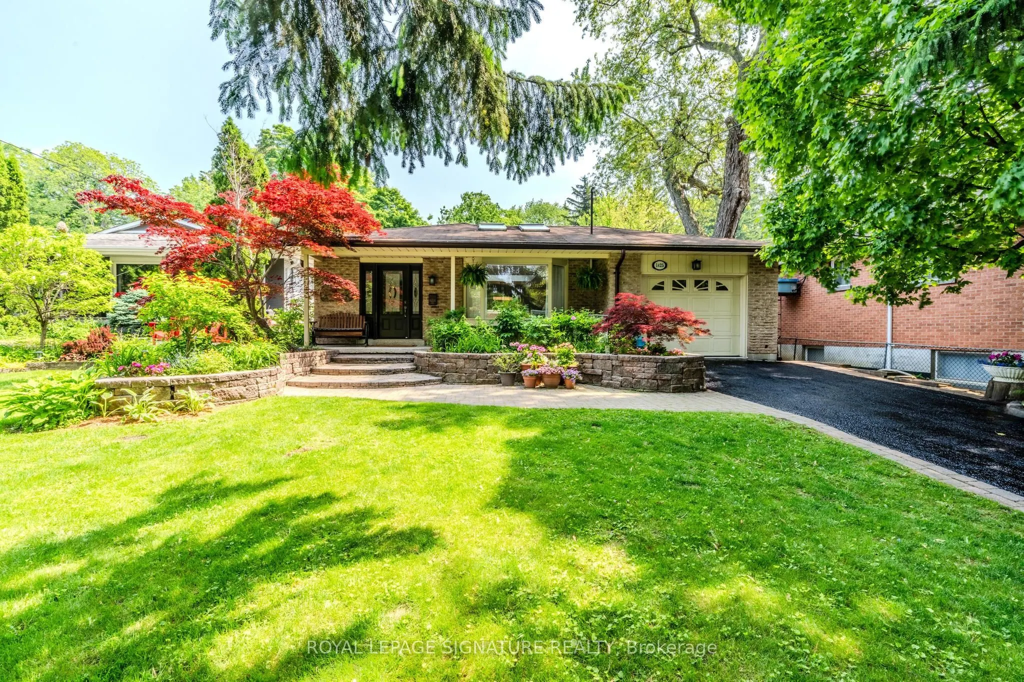1425 Old Forest Road