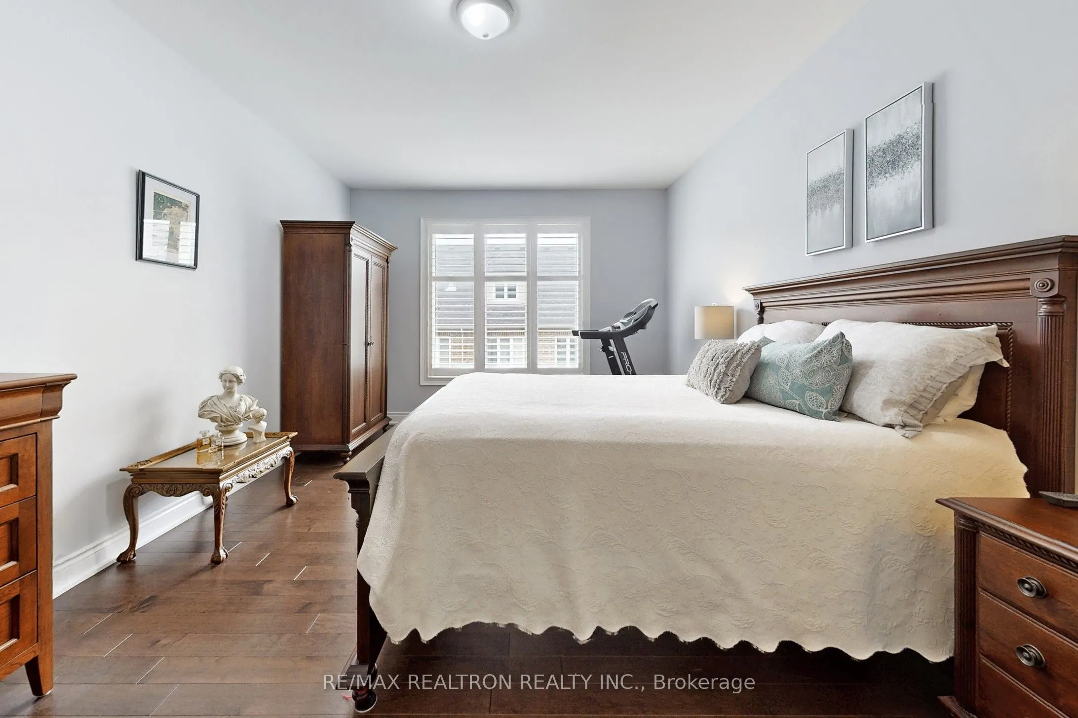 16 Washburn Path