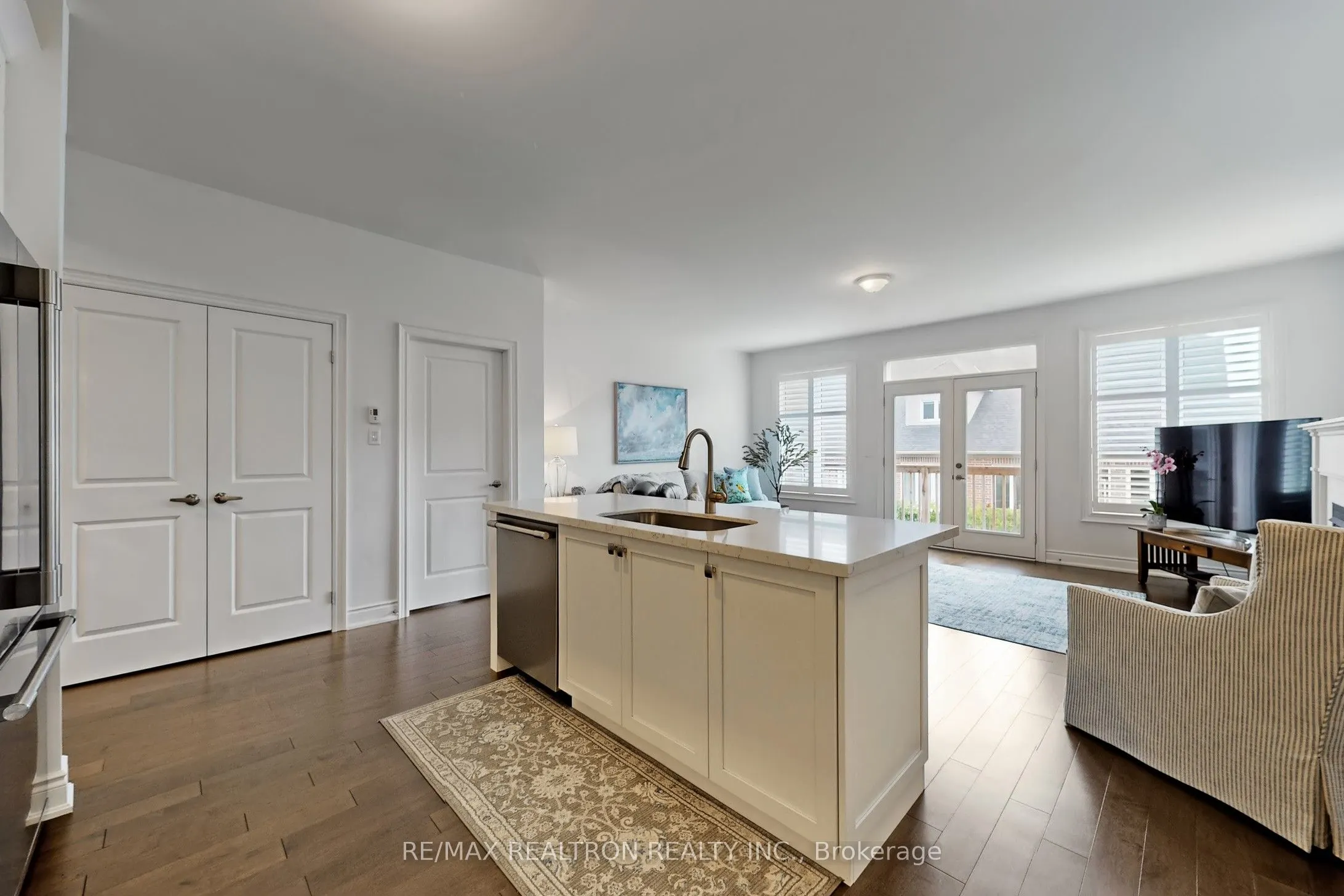 16 Washburn Path