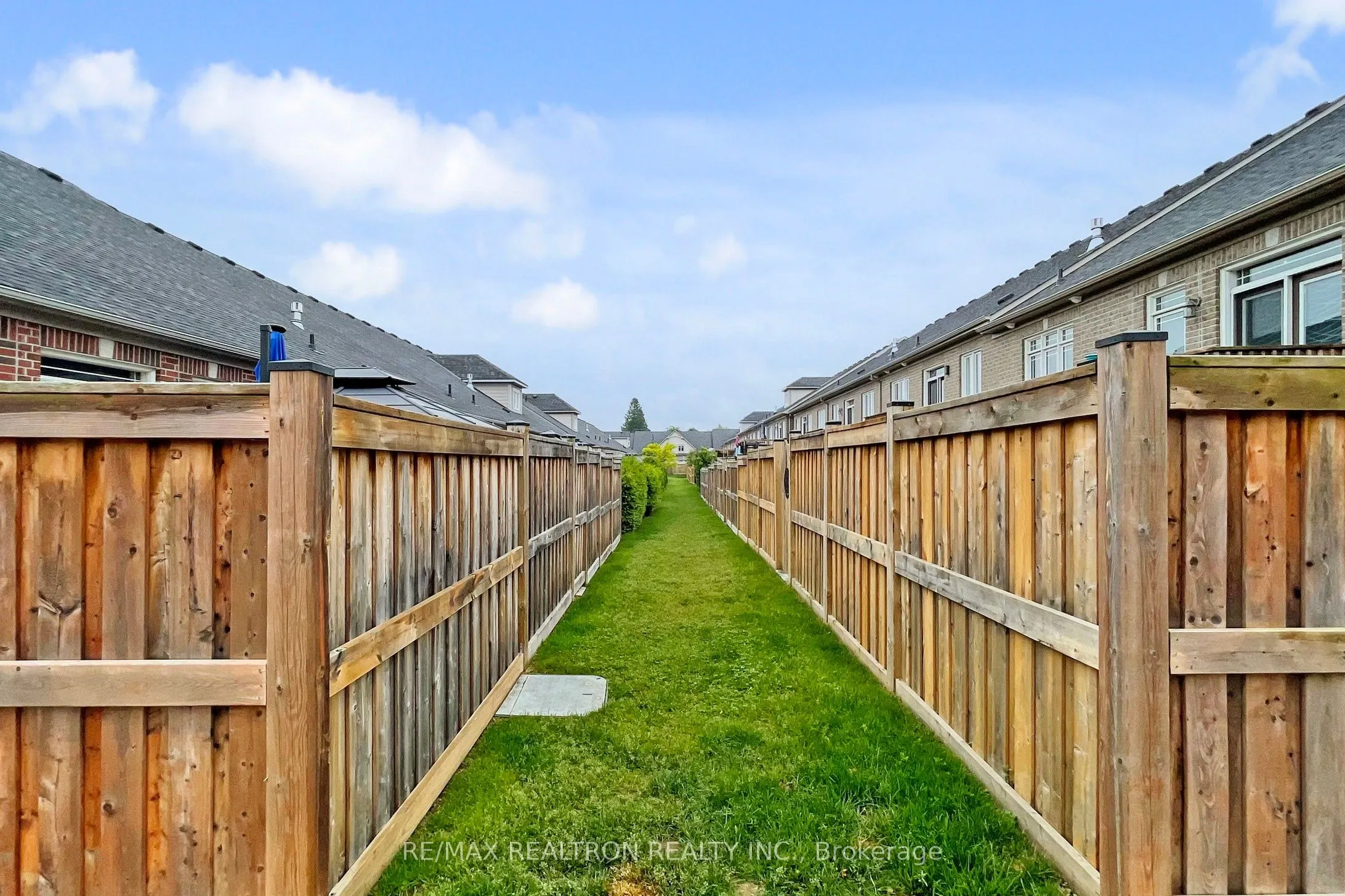 16 Washburn Path