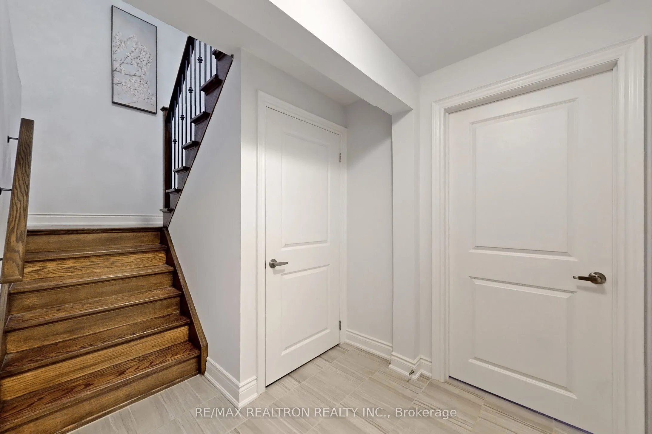16 Washburn Path