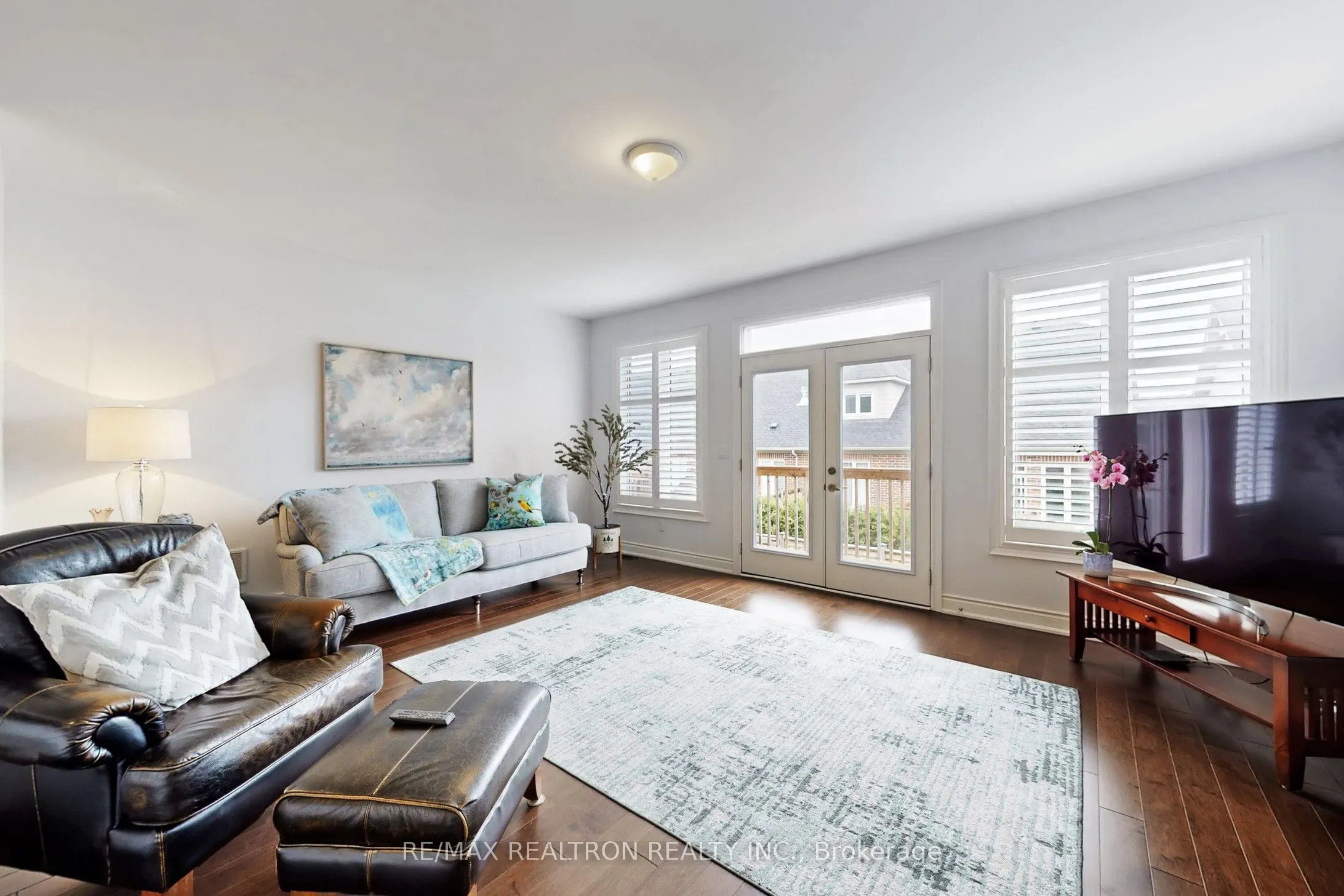 16 Washburn Path