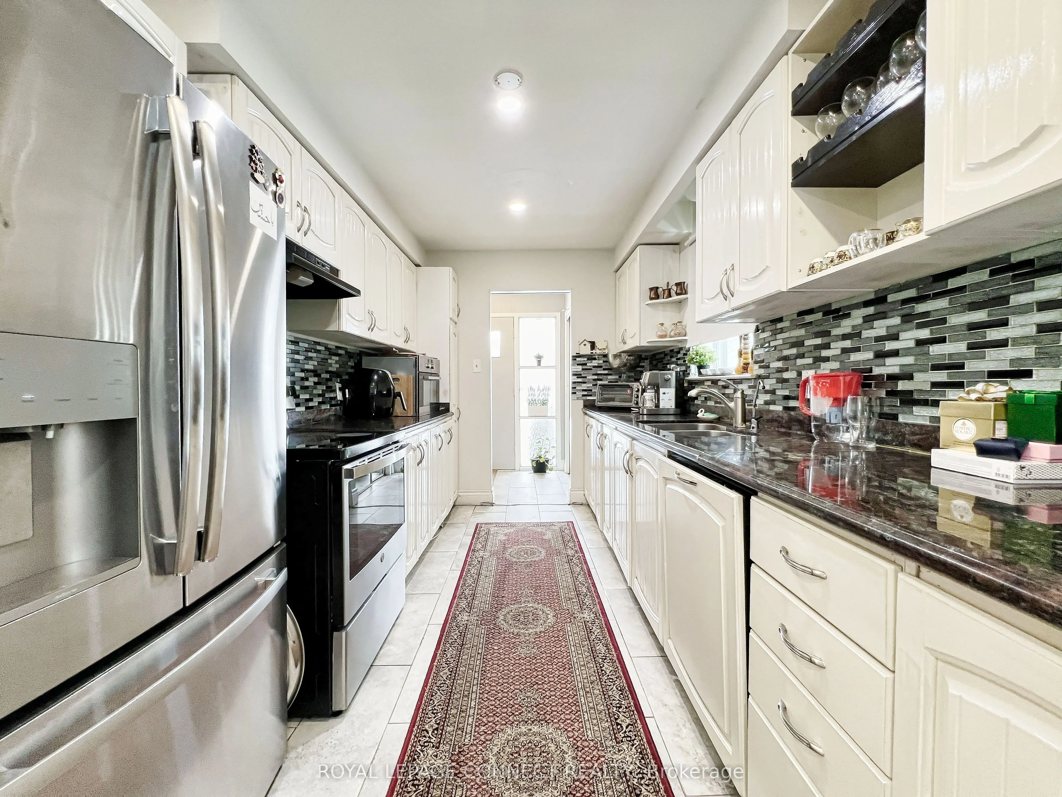 24 Lalton Place