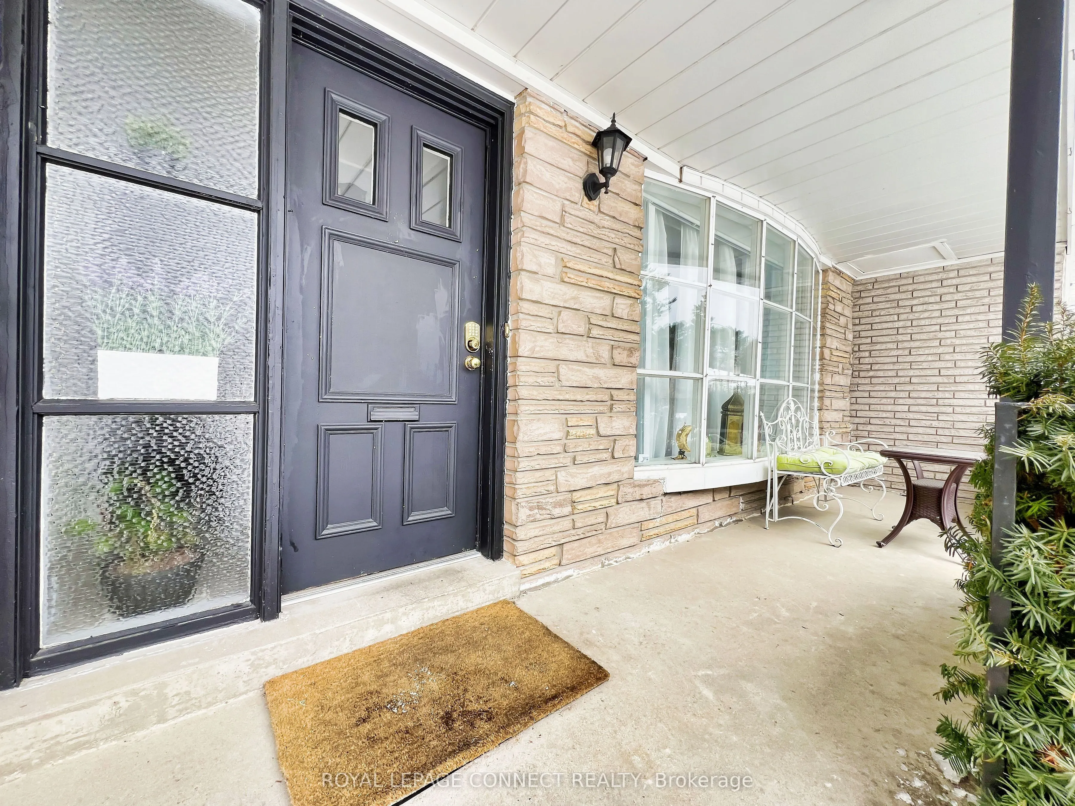24 Lalton Place