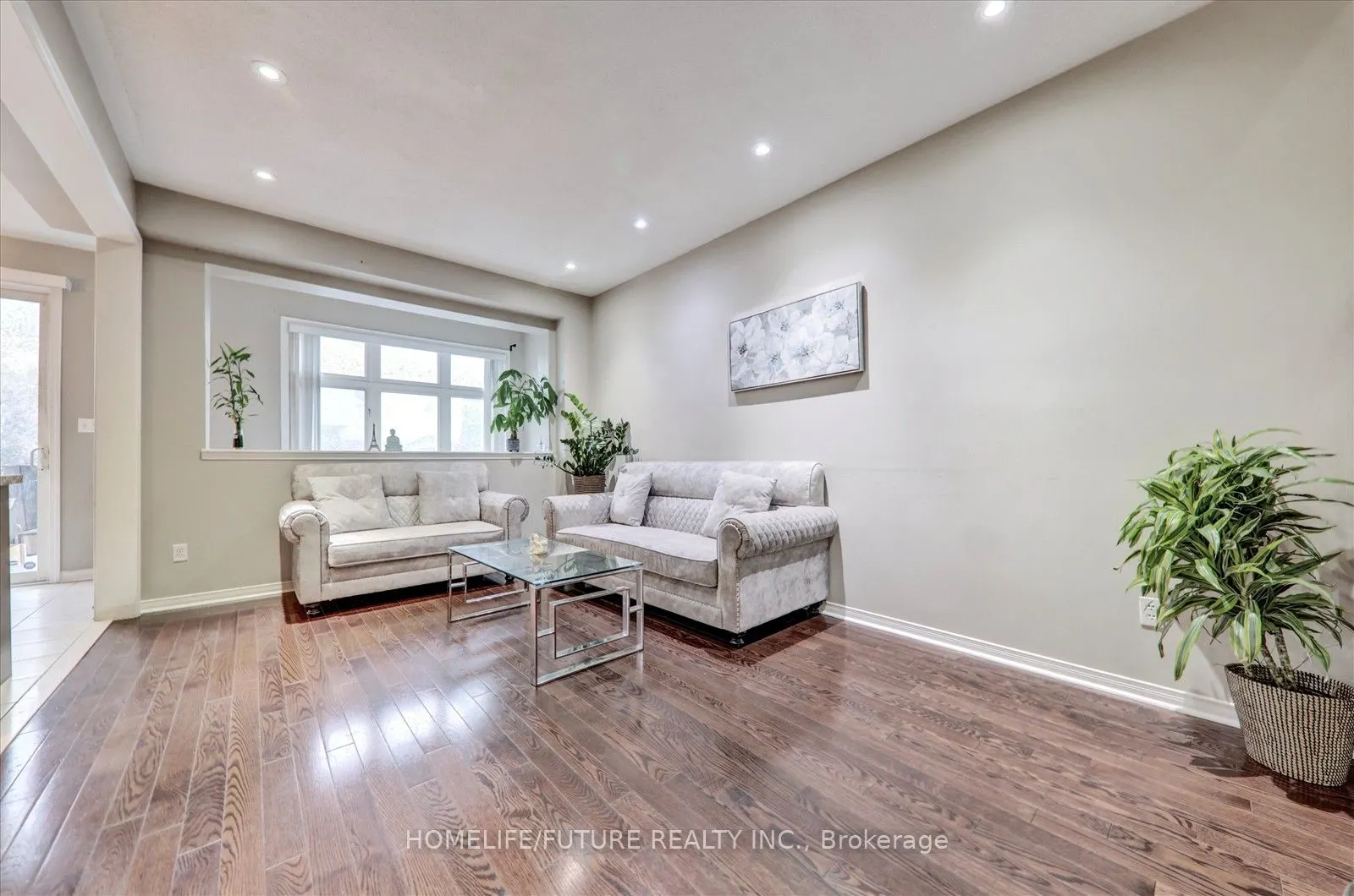 123 Silverwood Circle