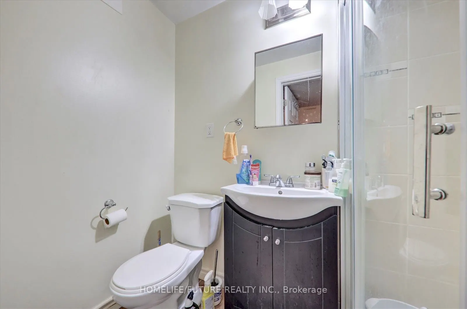 123 Silverwood Circle