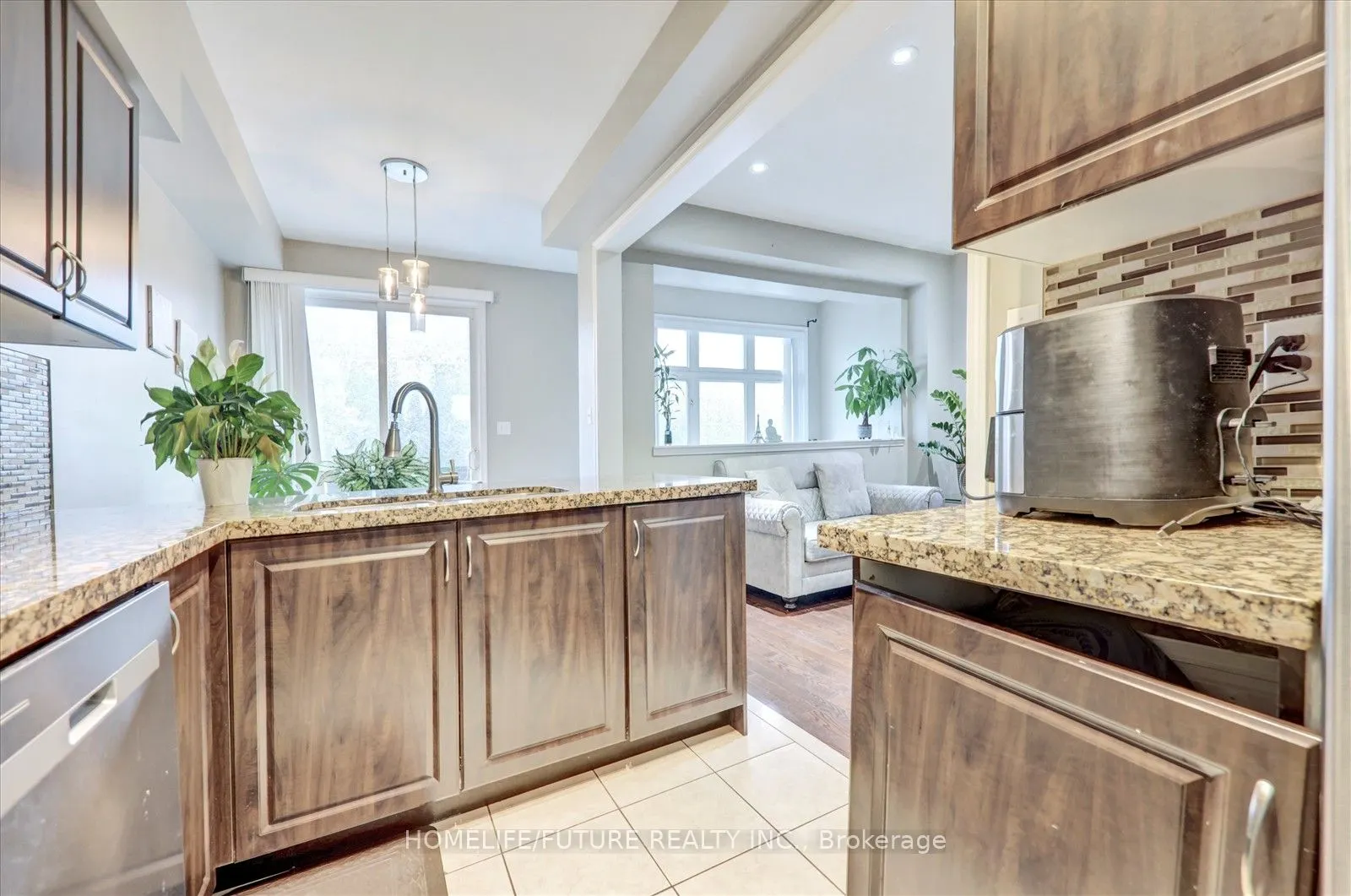 123 Silverwood Circle