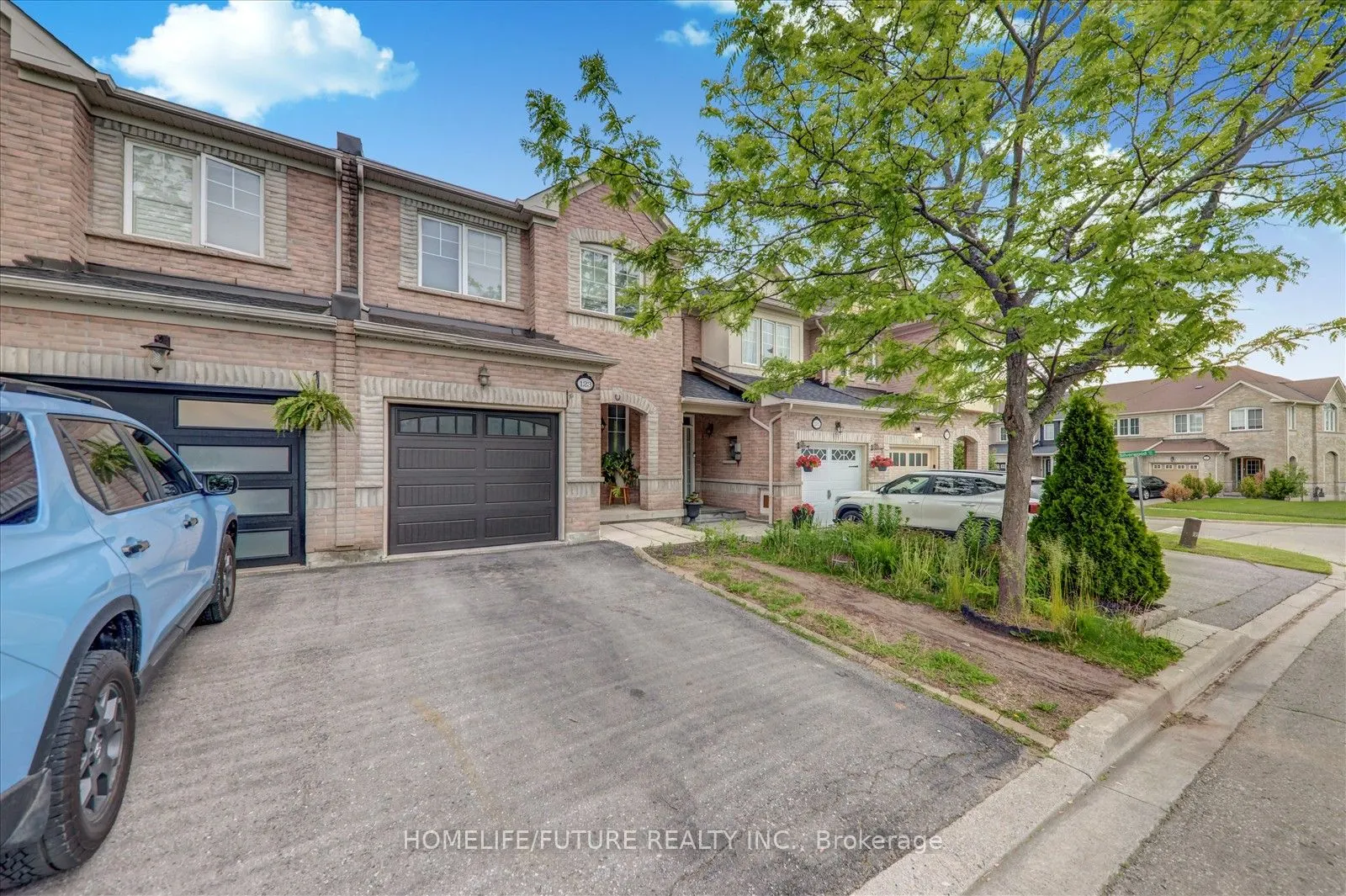 123 Silverwood Circle