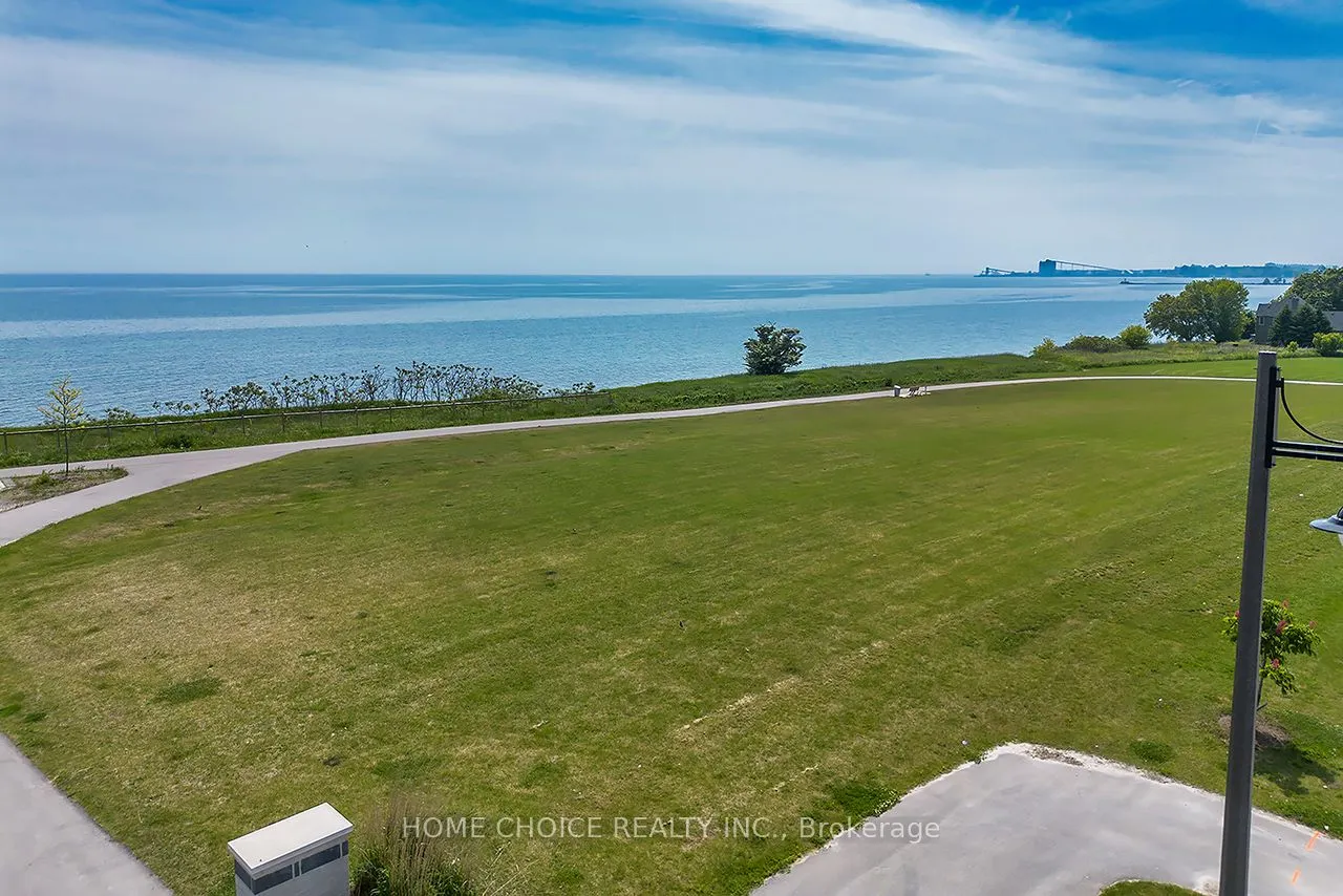 26B Lookout Drive, #15
