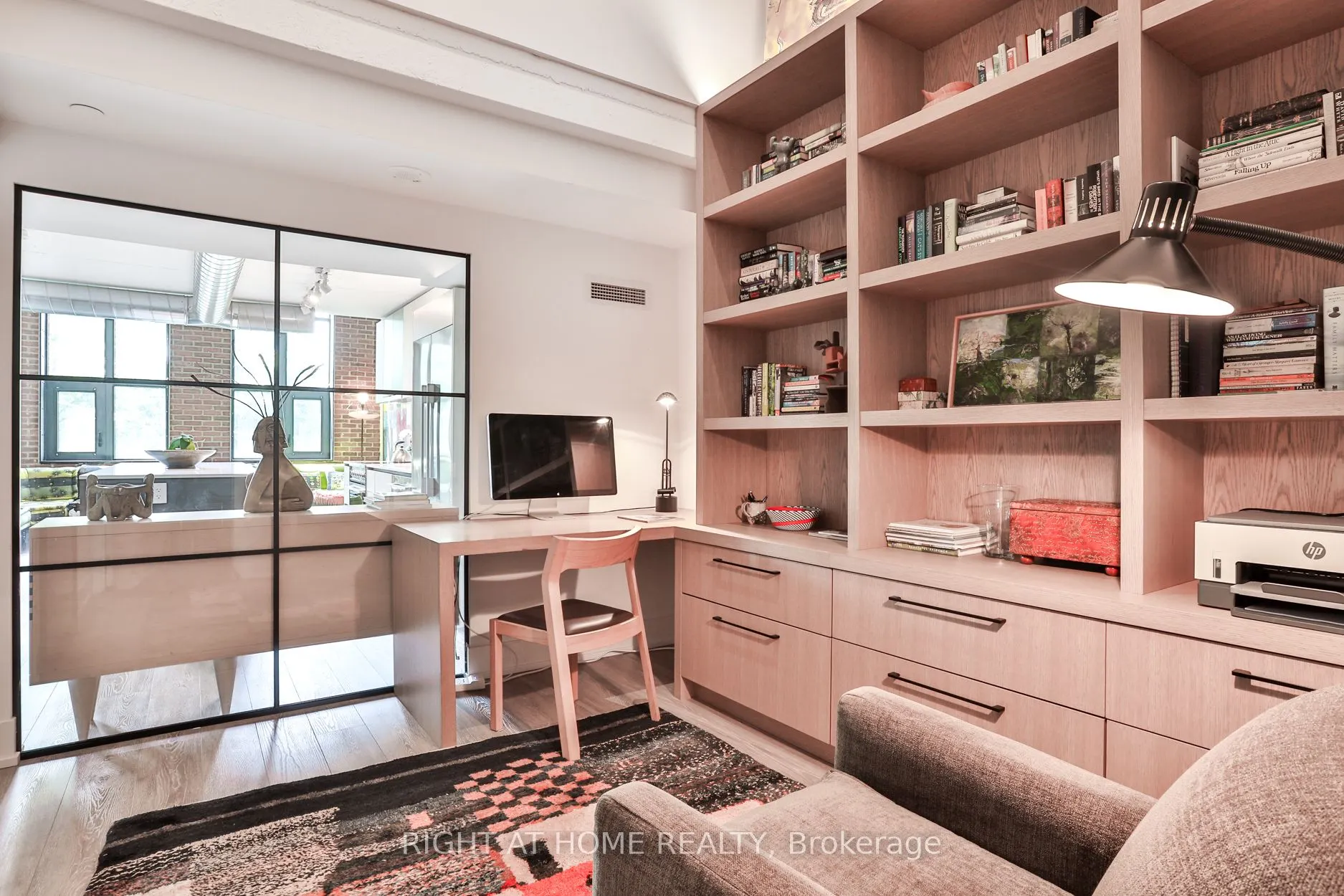 150 Logan Avenue, #409