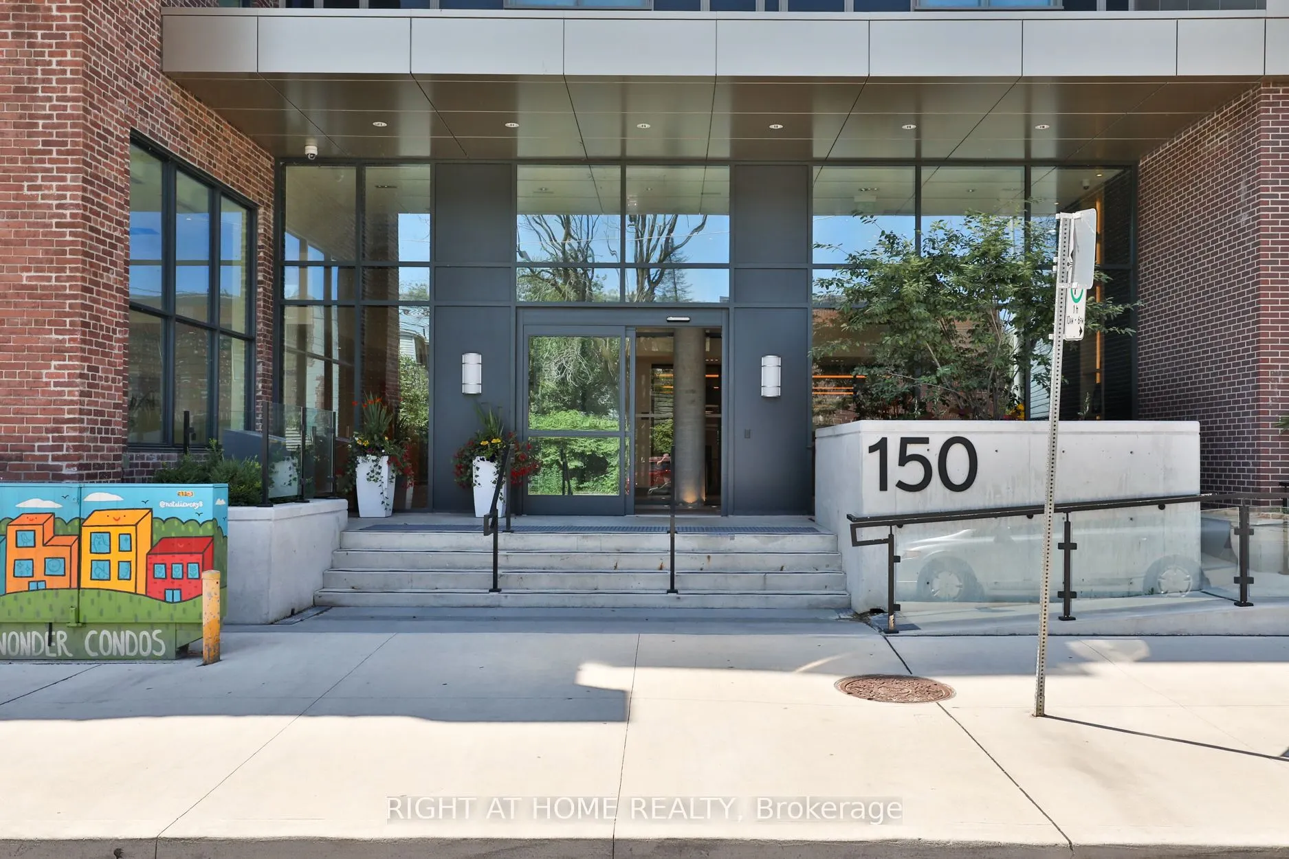 150 Logan Avenue, #409