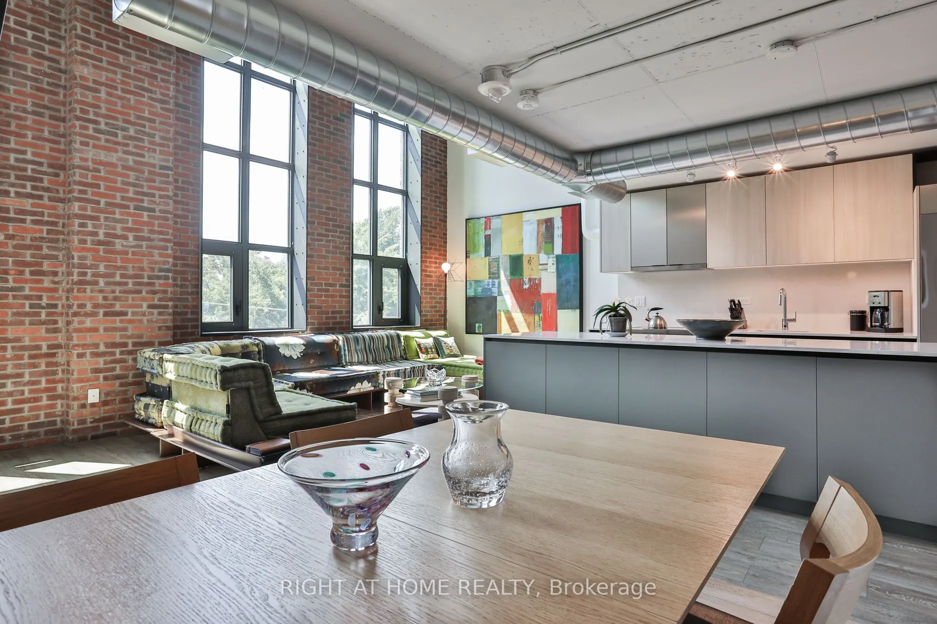 150 Logan Avenue, #409
