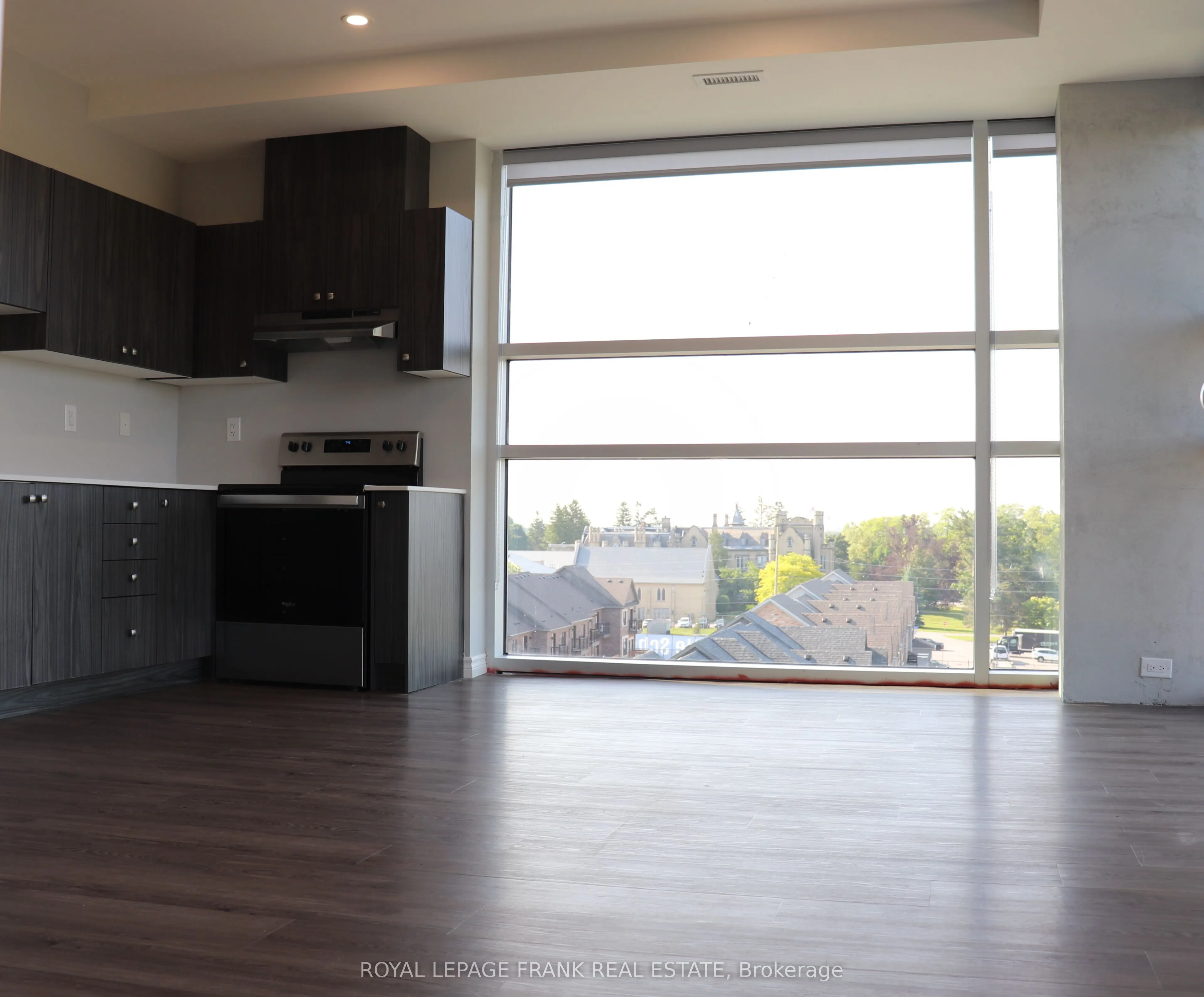 513 Dundas Street E, #D