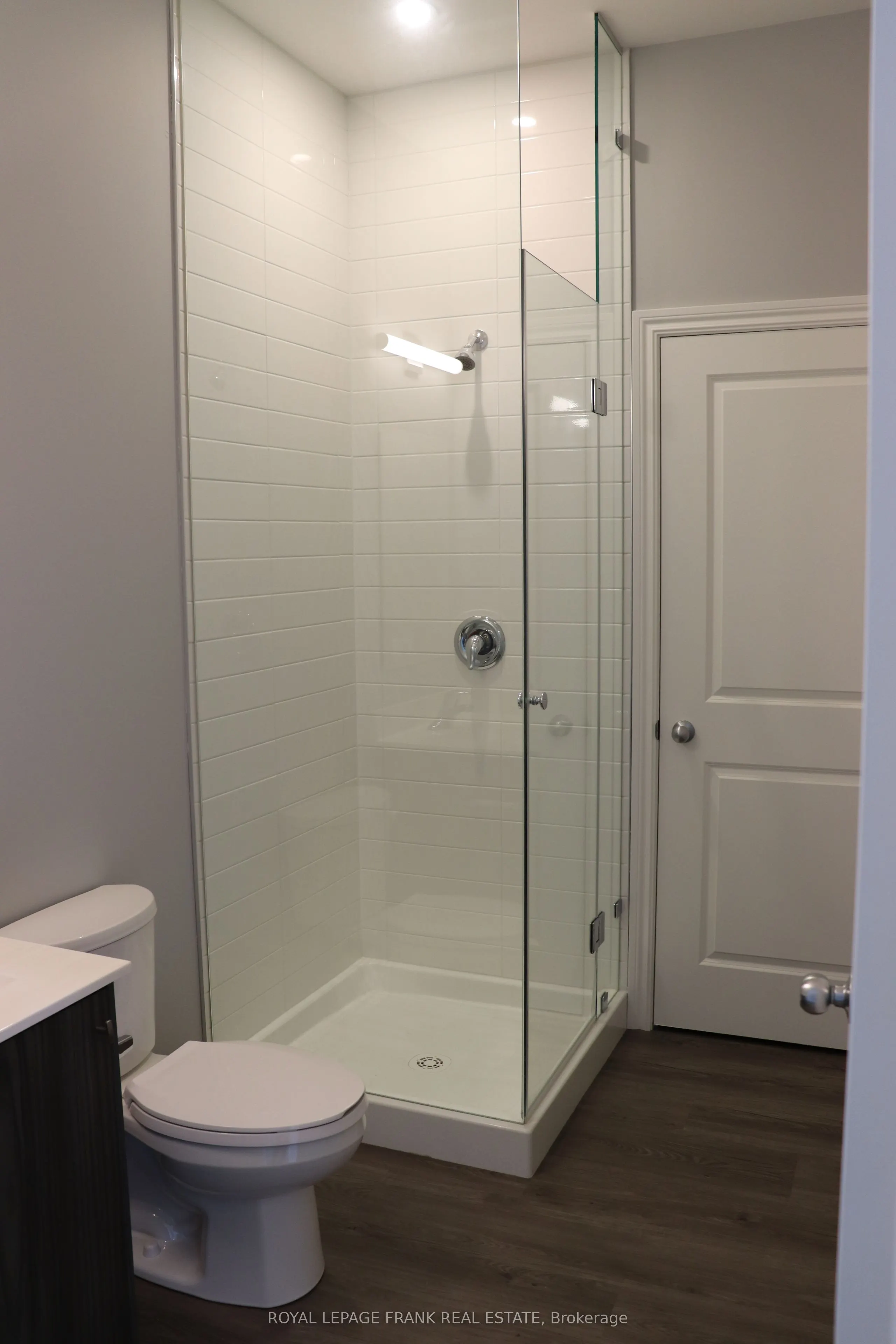 513 Dundas Street E, #D