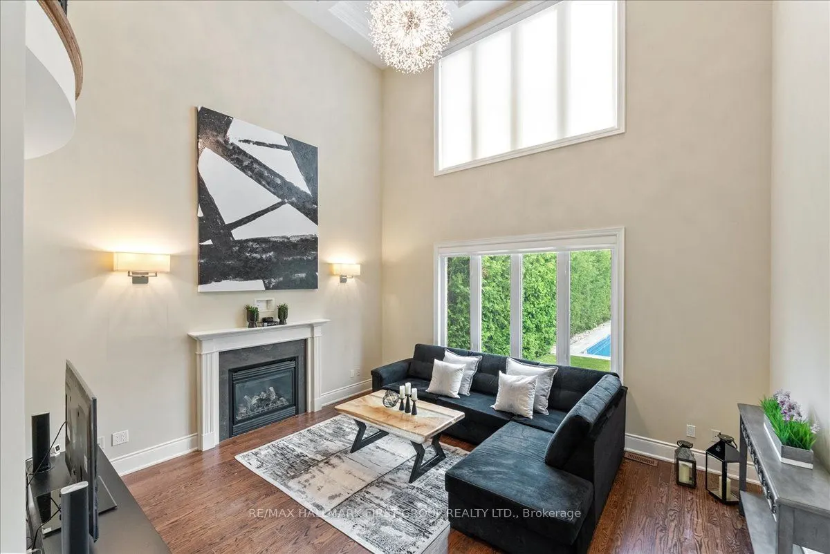 1475 Altona Road