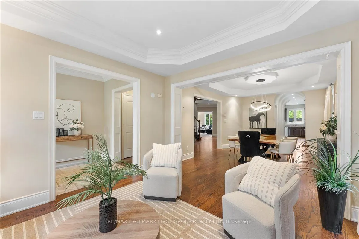 1475 Altona Road