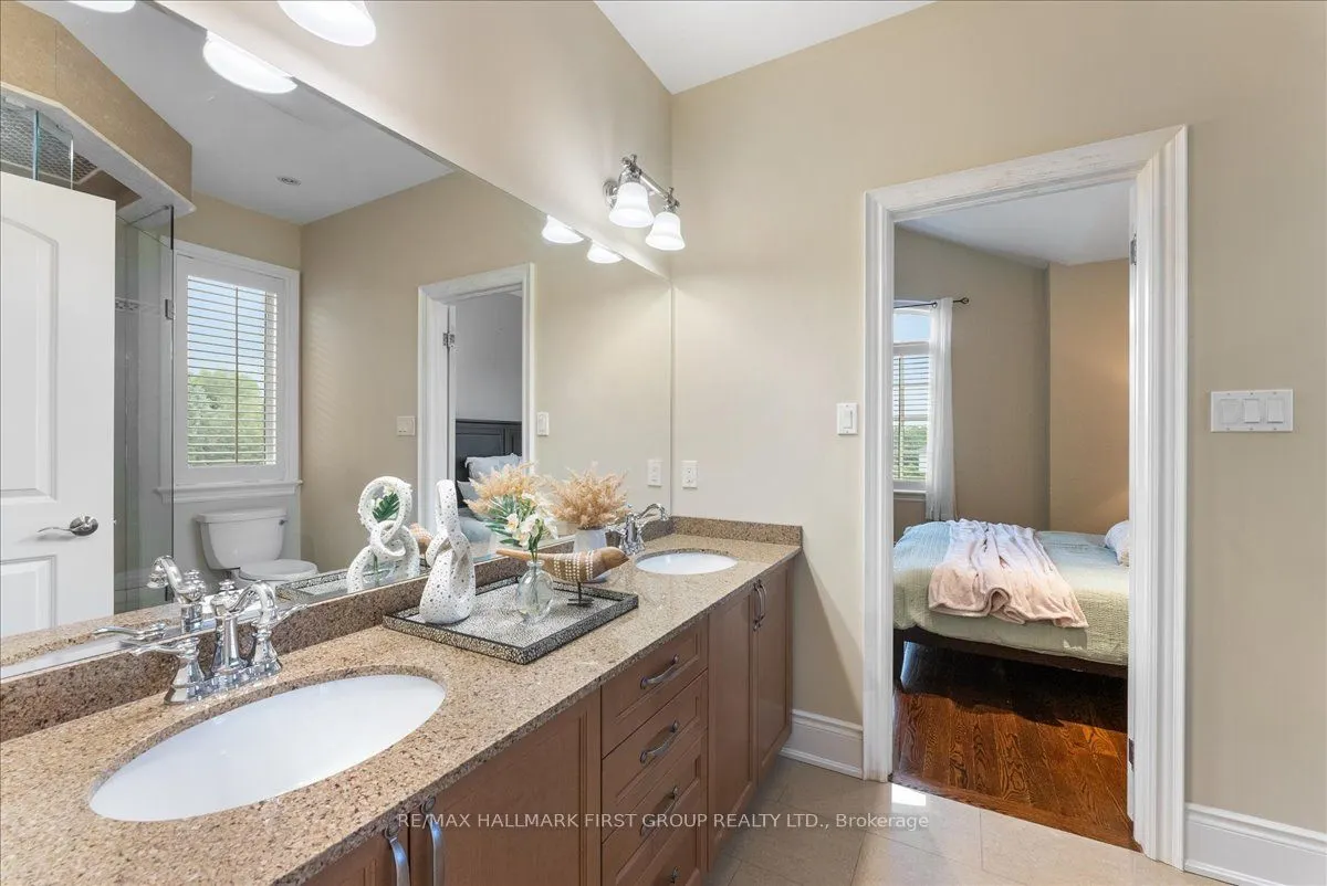 1475 Altona Road