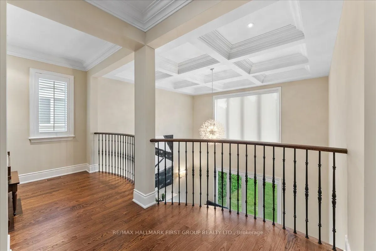 1475 Altona Road