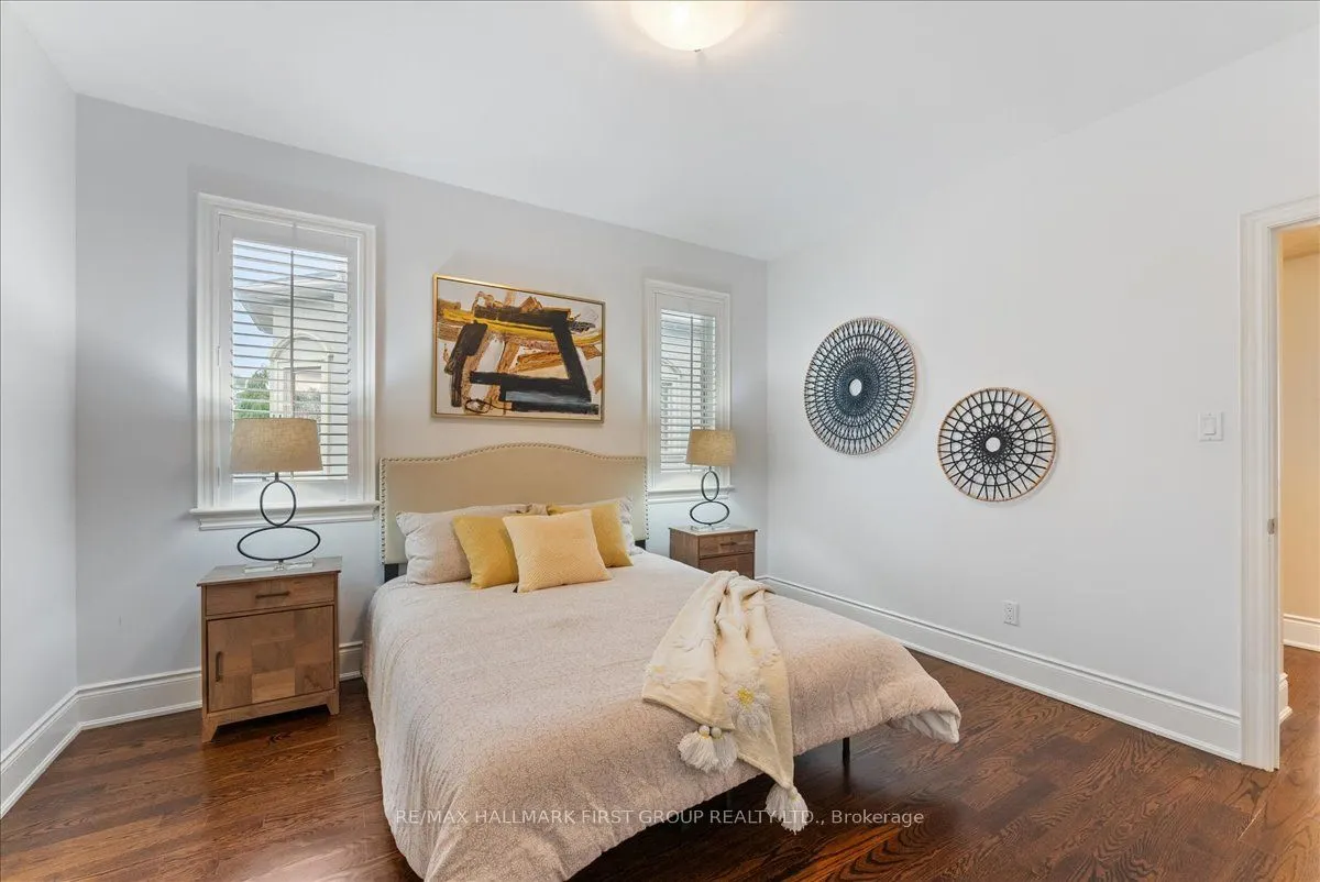 1475 Altona Road