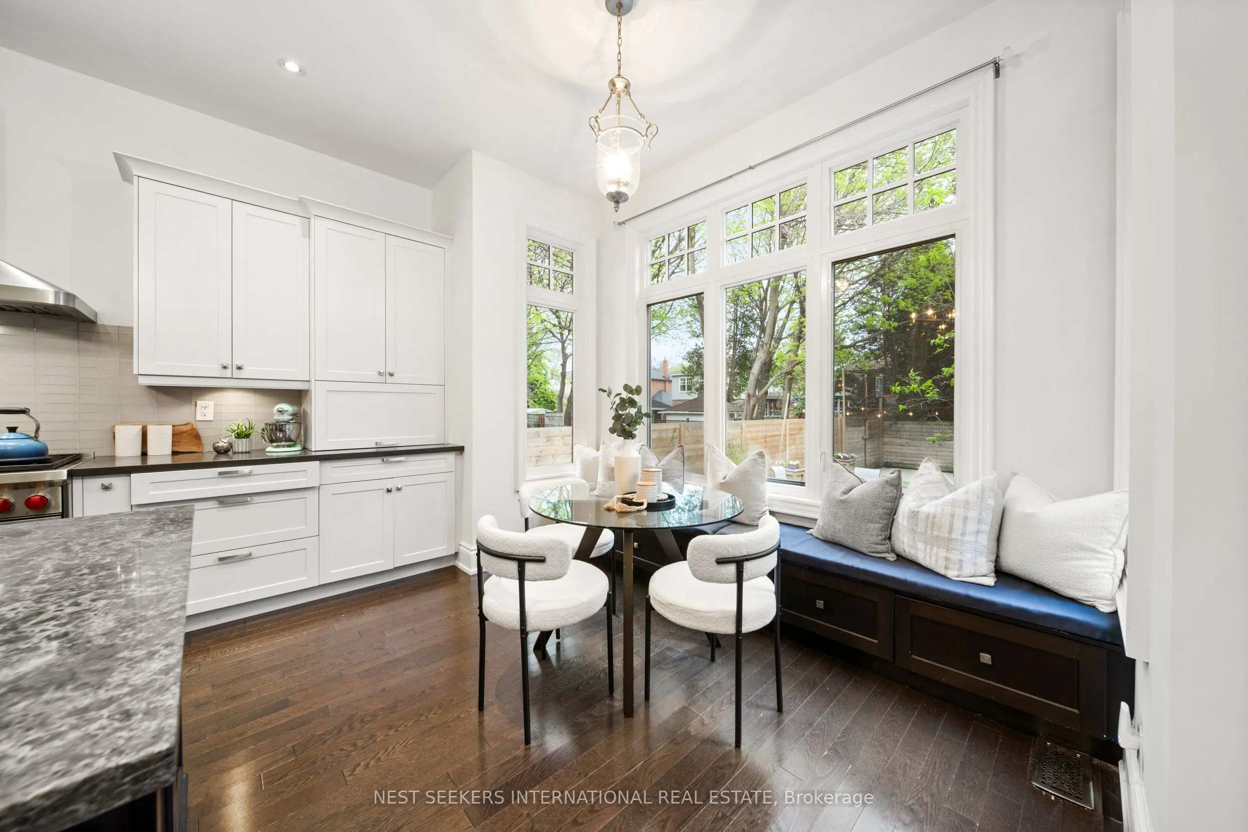 117 Parkview Hill Crescent