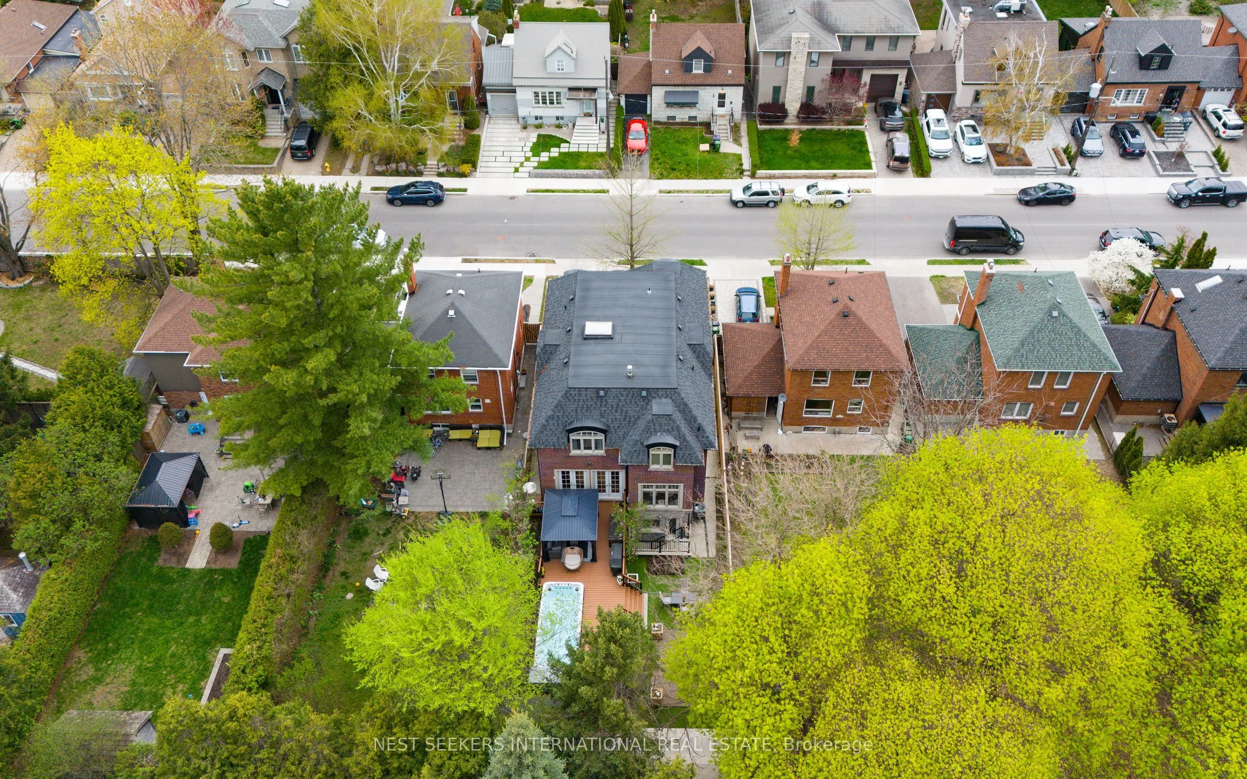 117 Parkview Hill Crescent