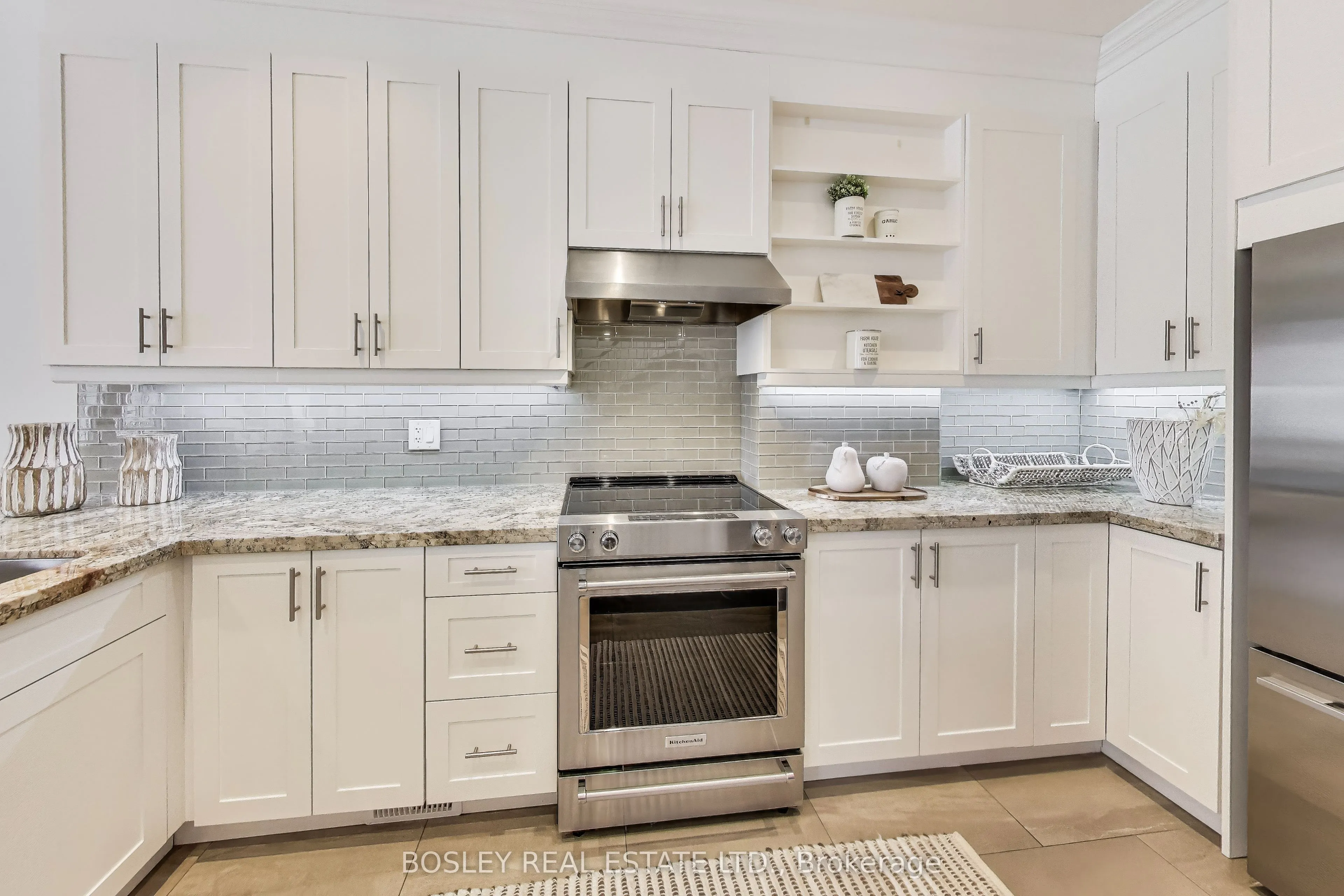 1033 Woodbine Avenue, #Upper