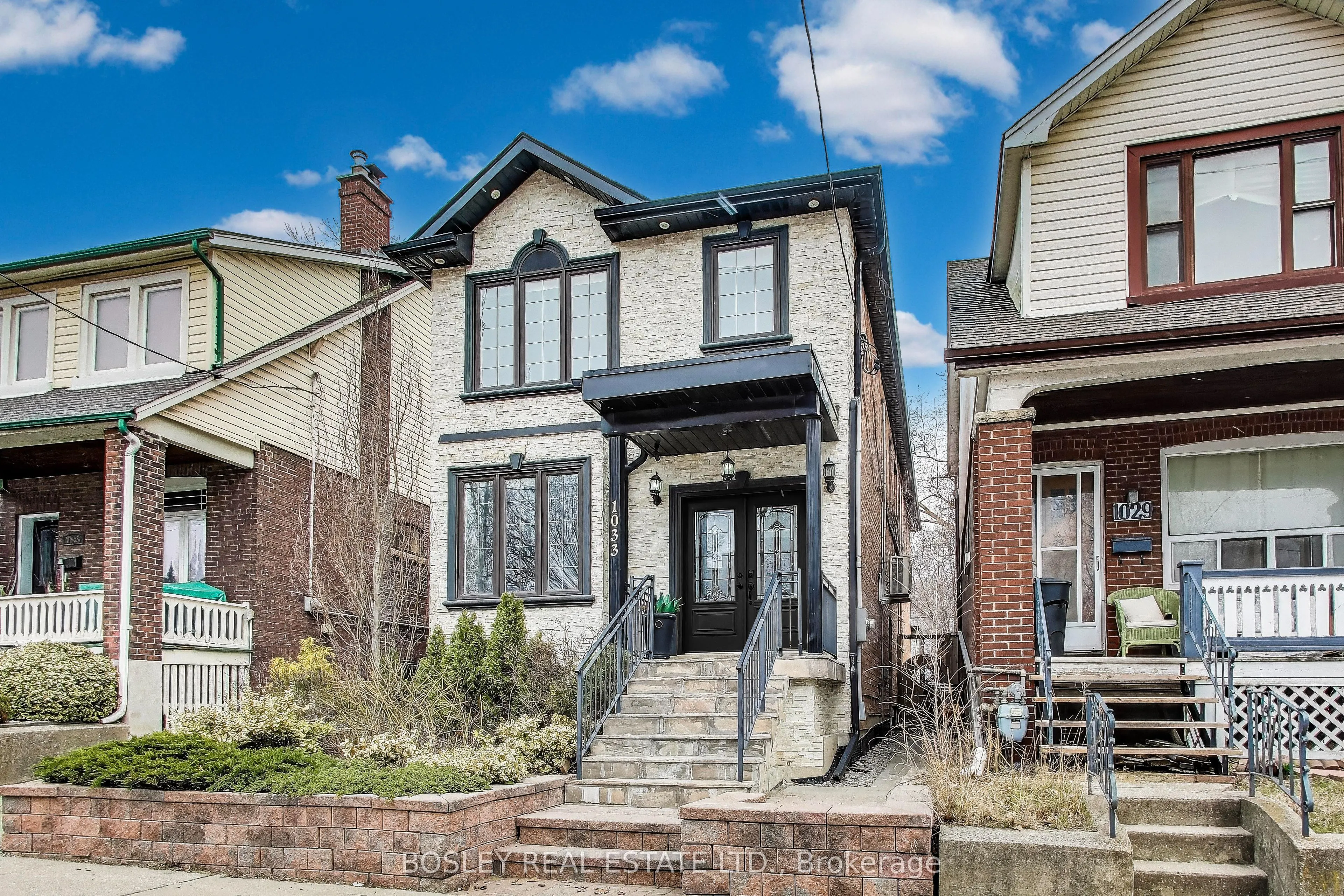 1033 Woodbine Avenue, #Upper