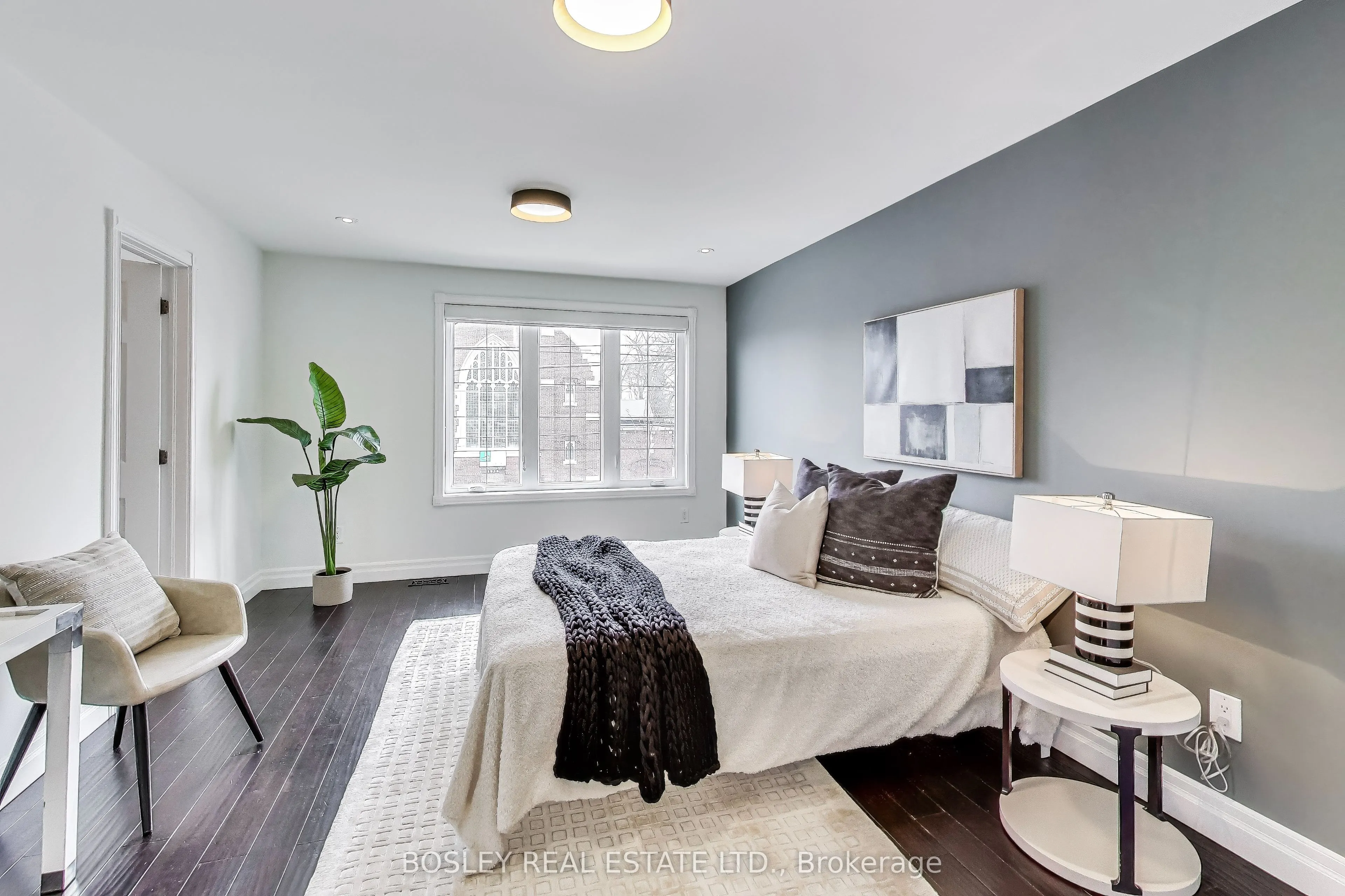 1033 Woodbine Avenue, #Upper