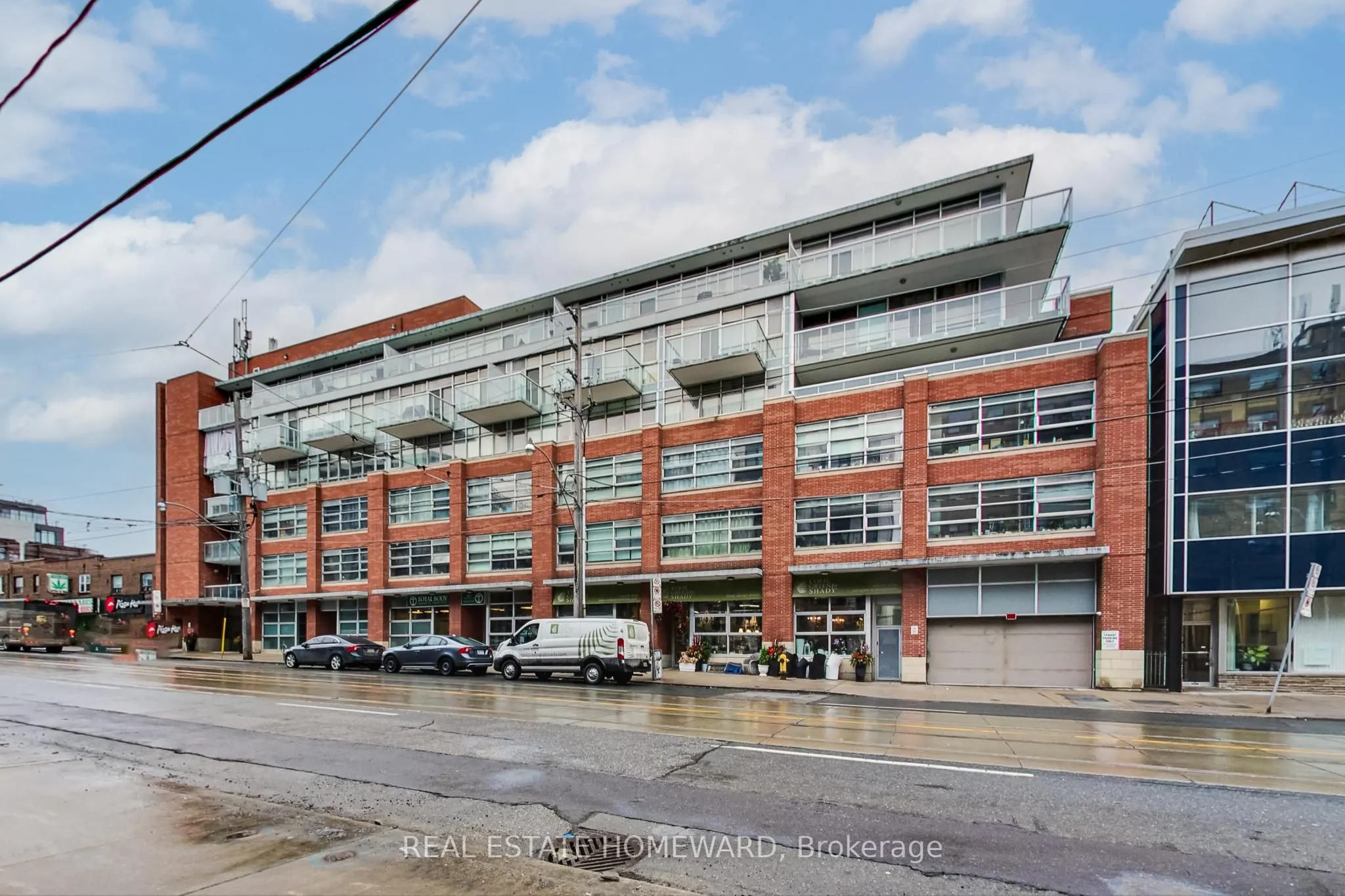 601 Kingston Road, #209