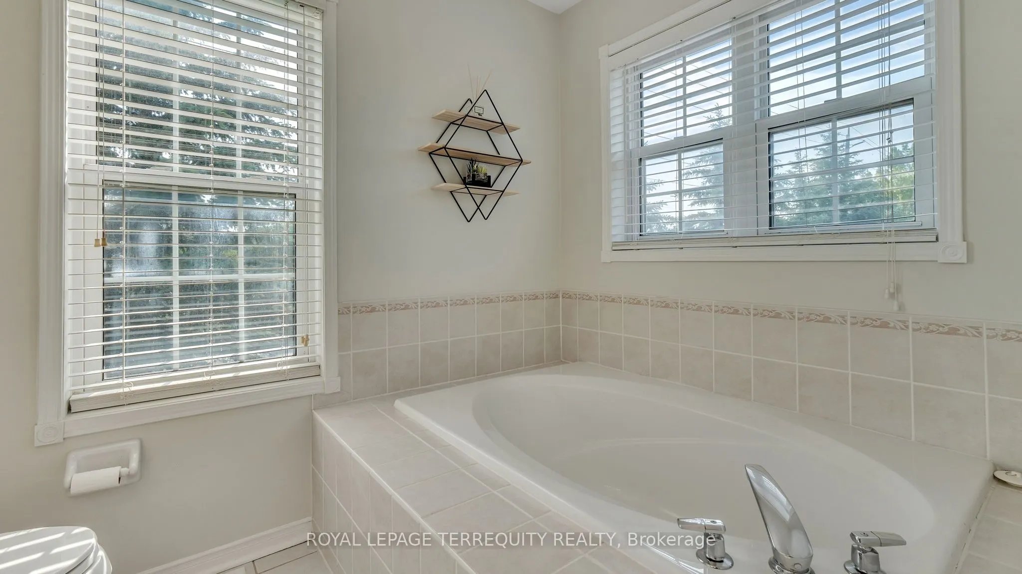 55 Beaumaris Crescent
