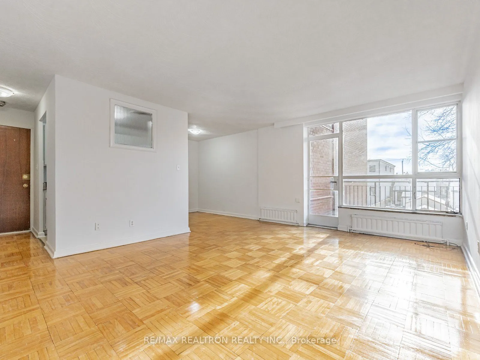 165 Cosburn Avenue, #307