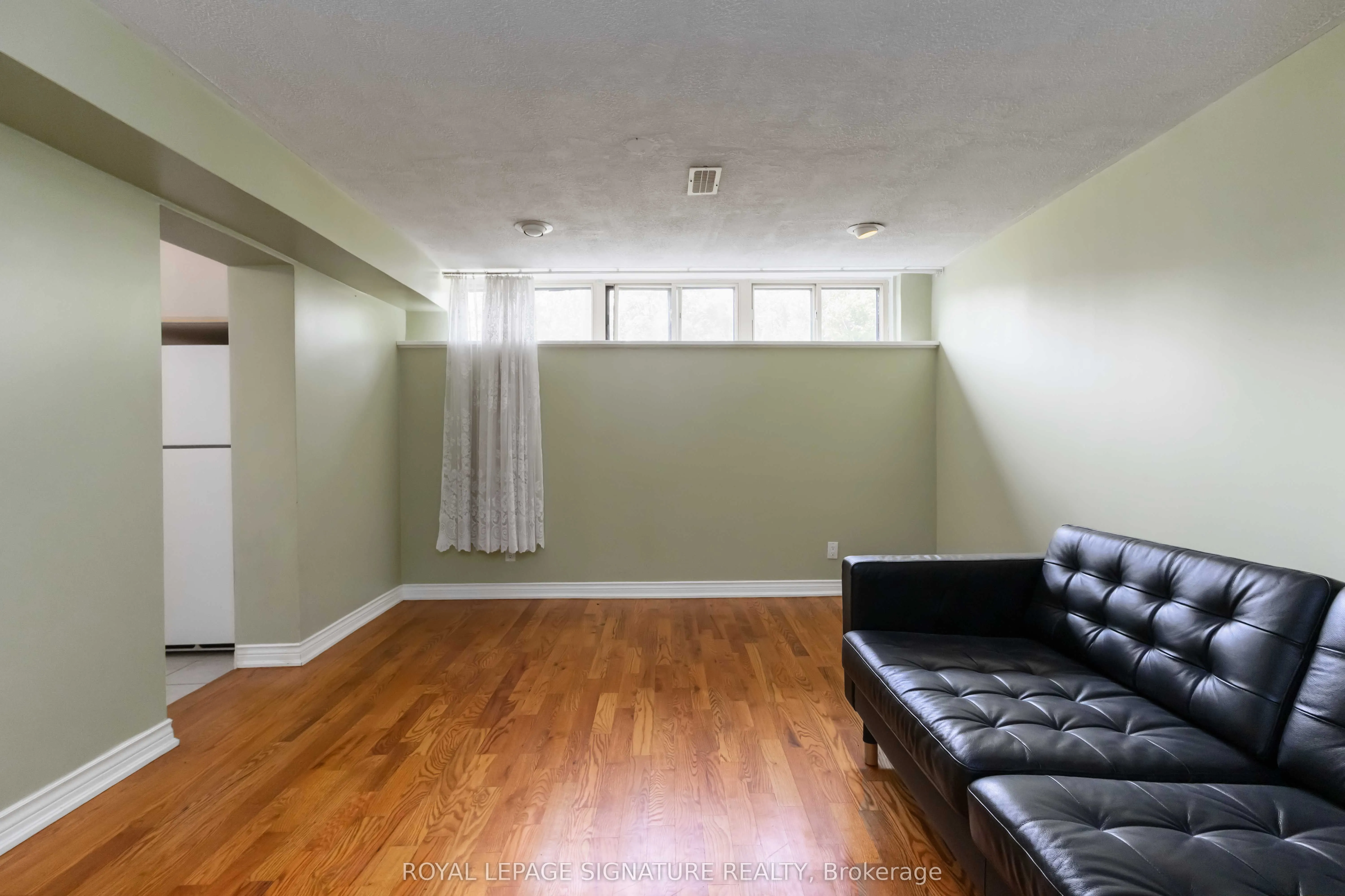 143 Rodda Boulevard