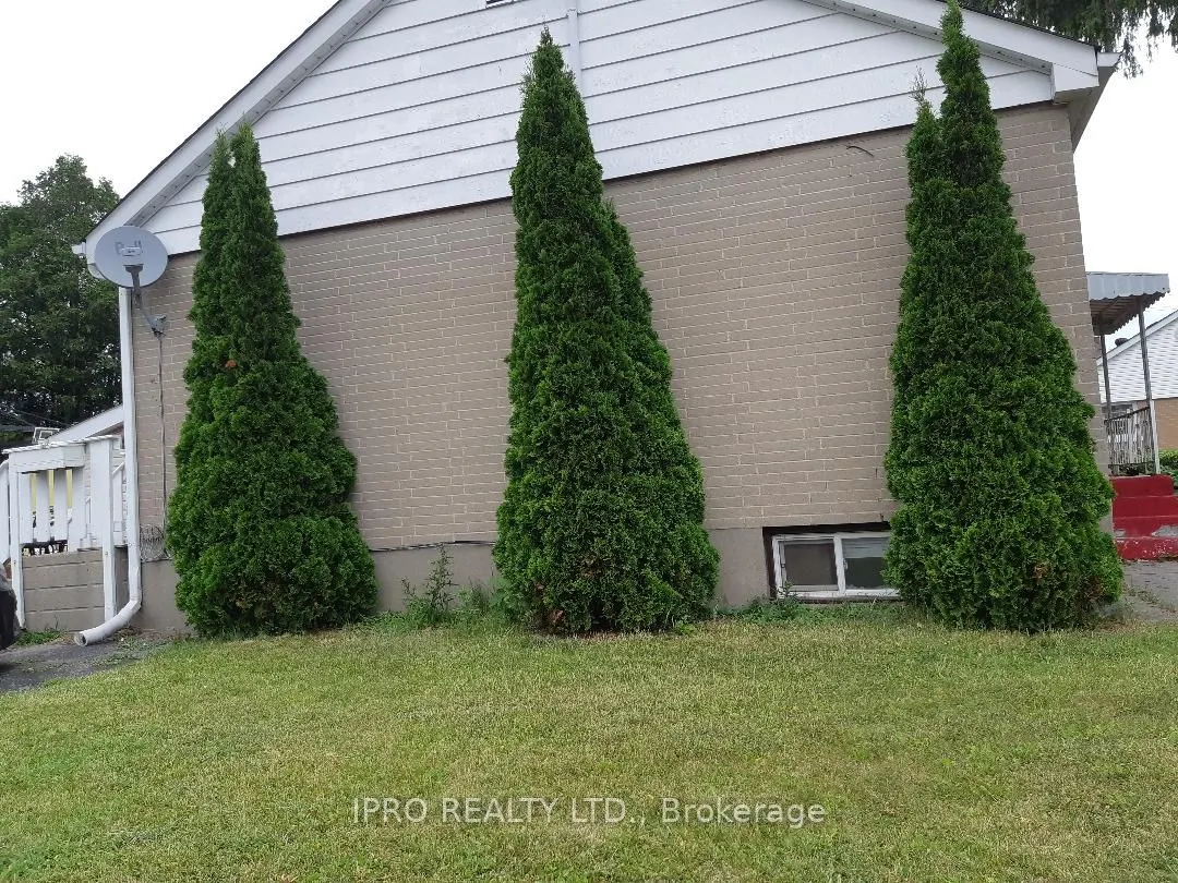 38 Kawartha Avenue