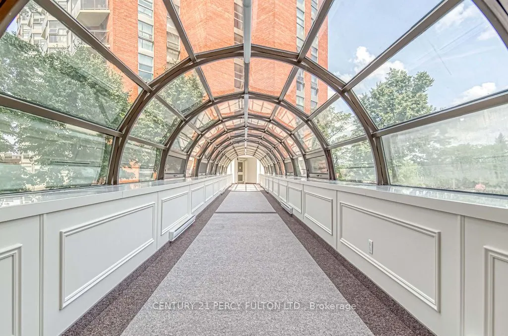20 Dean Park Road, #1215