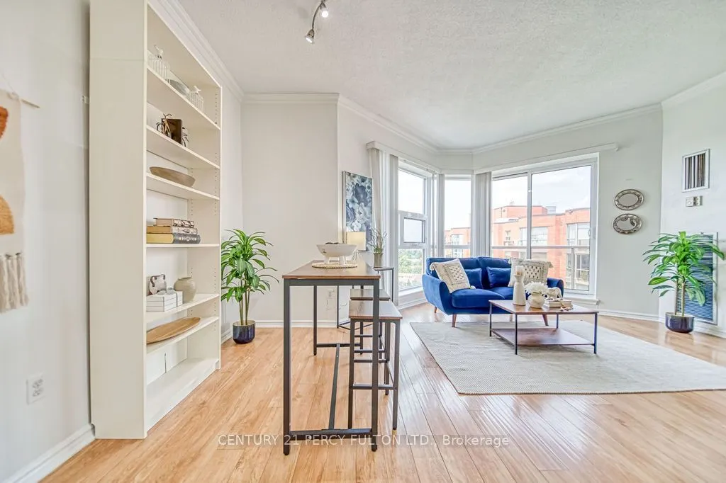 20 Dean Park Road, #1215