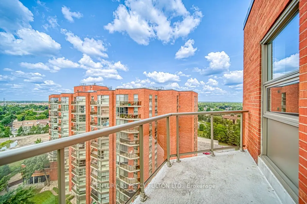 20 Dean Park Road, #1215