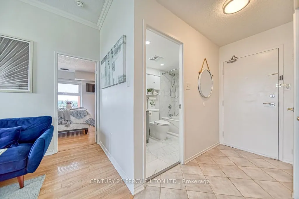 20 Dean Park Road, #1215