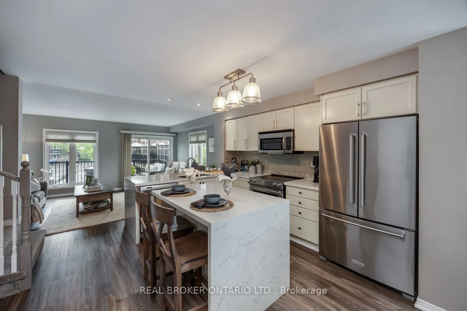 571 Longworth Avenue, #9