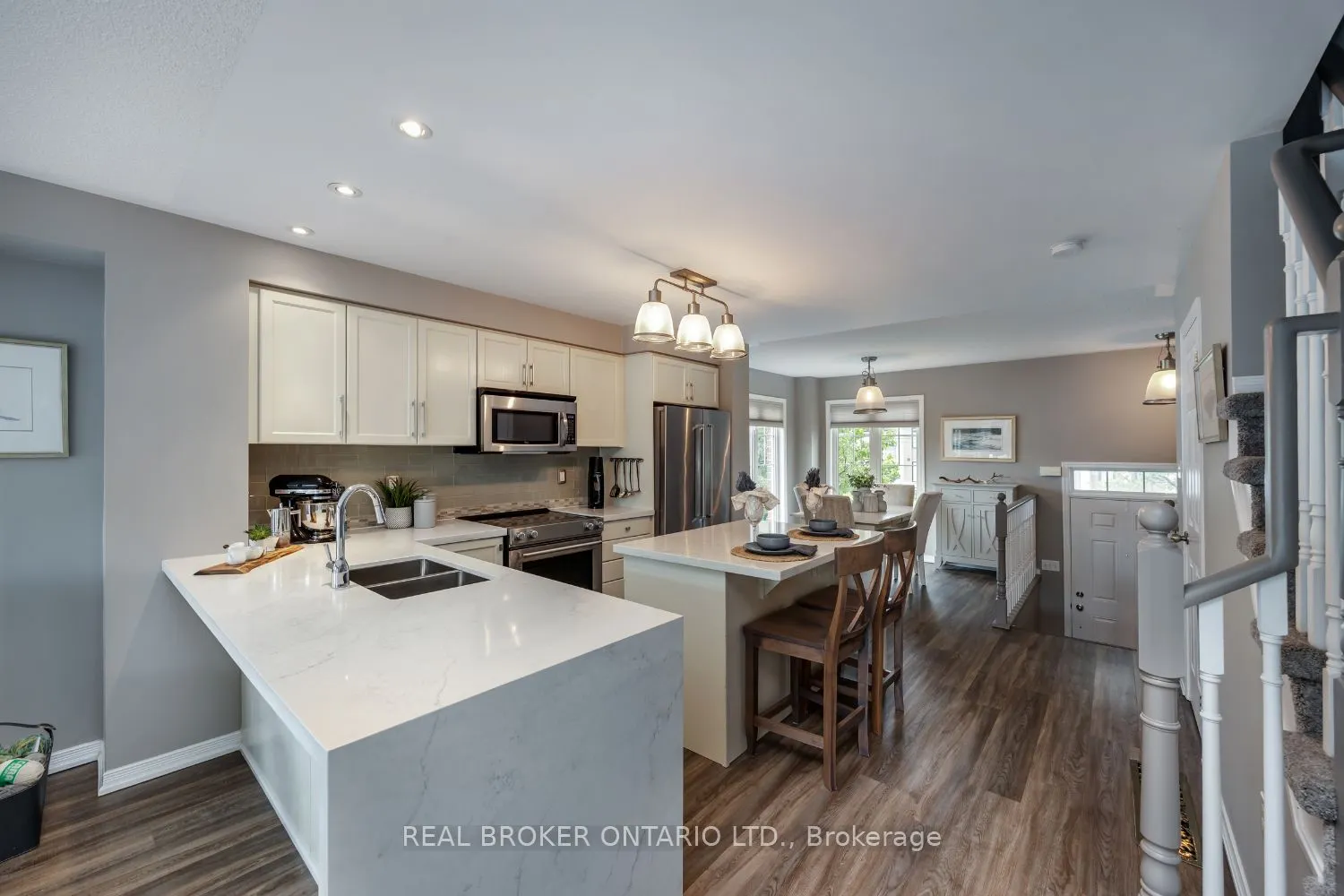 571 Longworth Avenue, #9