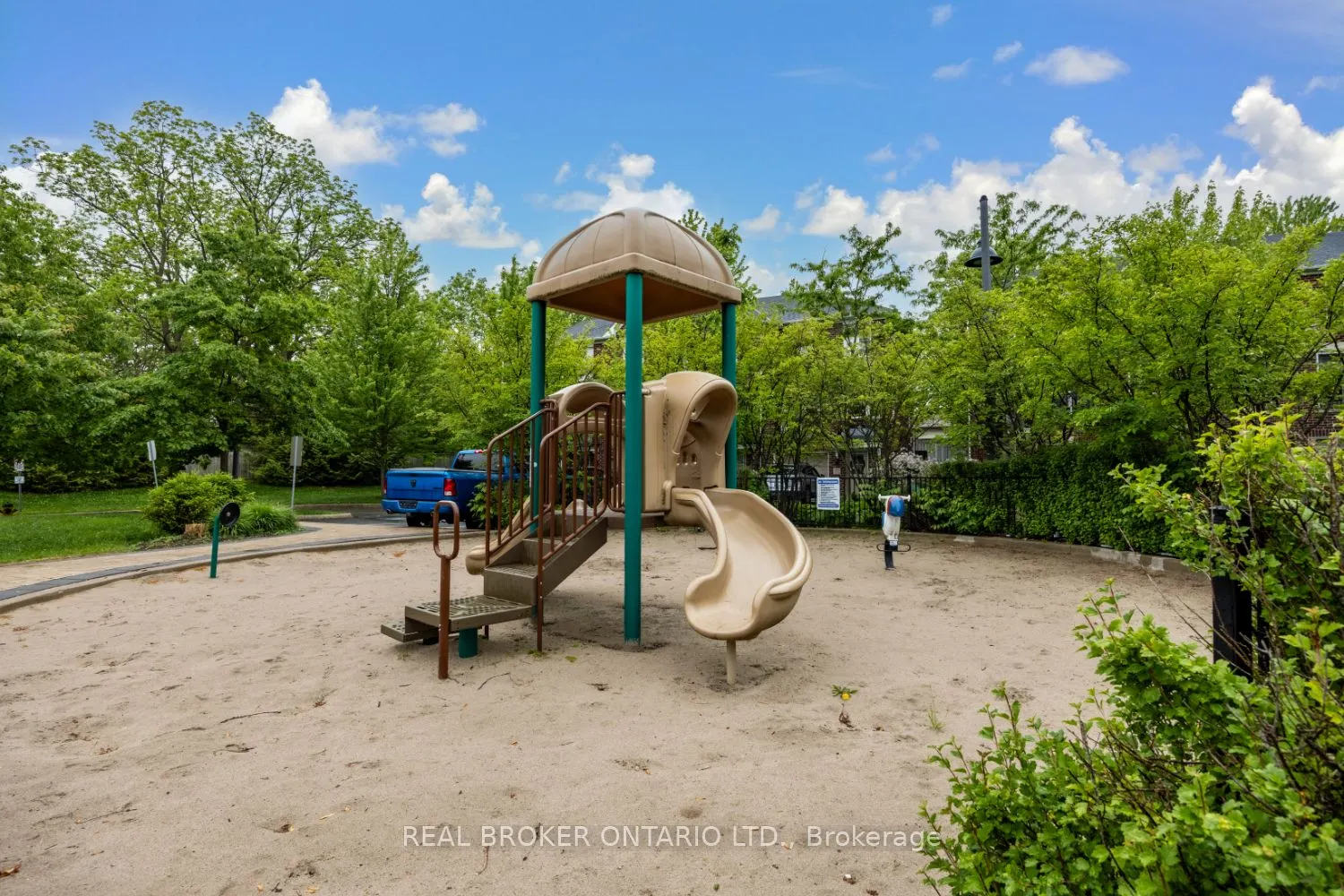 571 Longworth Avenue, #9